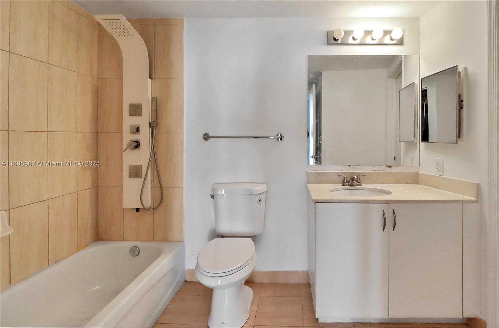 Small Image of 1750 NORTH BAYSHORE DR #3905, Miami Number 9