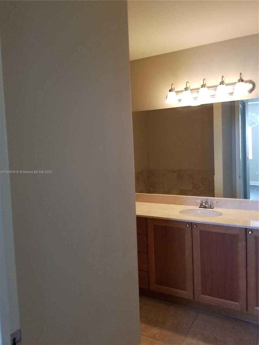 Small Image of 55 MERRICK WAY #828, Coral Gables Number 11