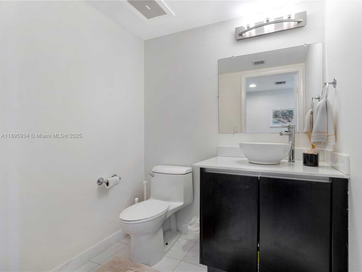 Small Image of 665 NORTH EAST 25TH ST #2505, Miami Number 15