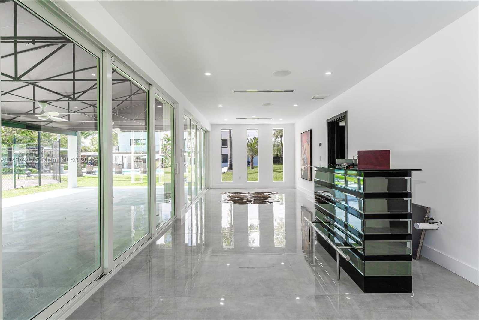 Small Image of 11531 SOUTH WEST 93RD ST, Miami Number 15