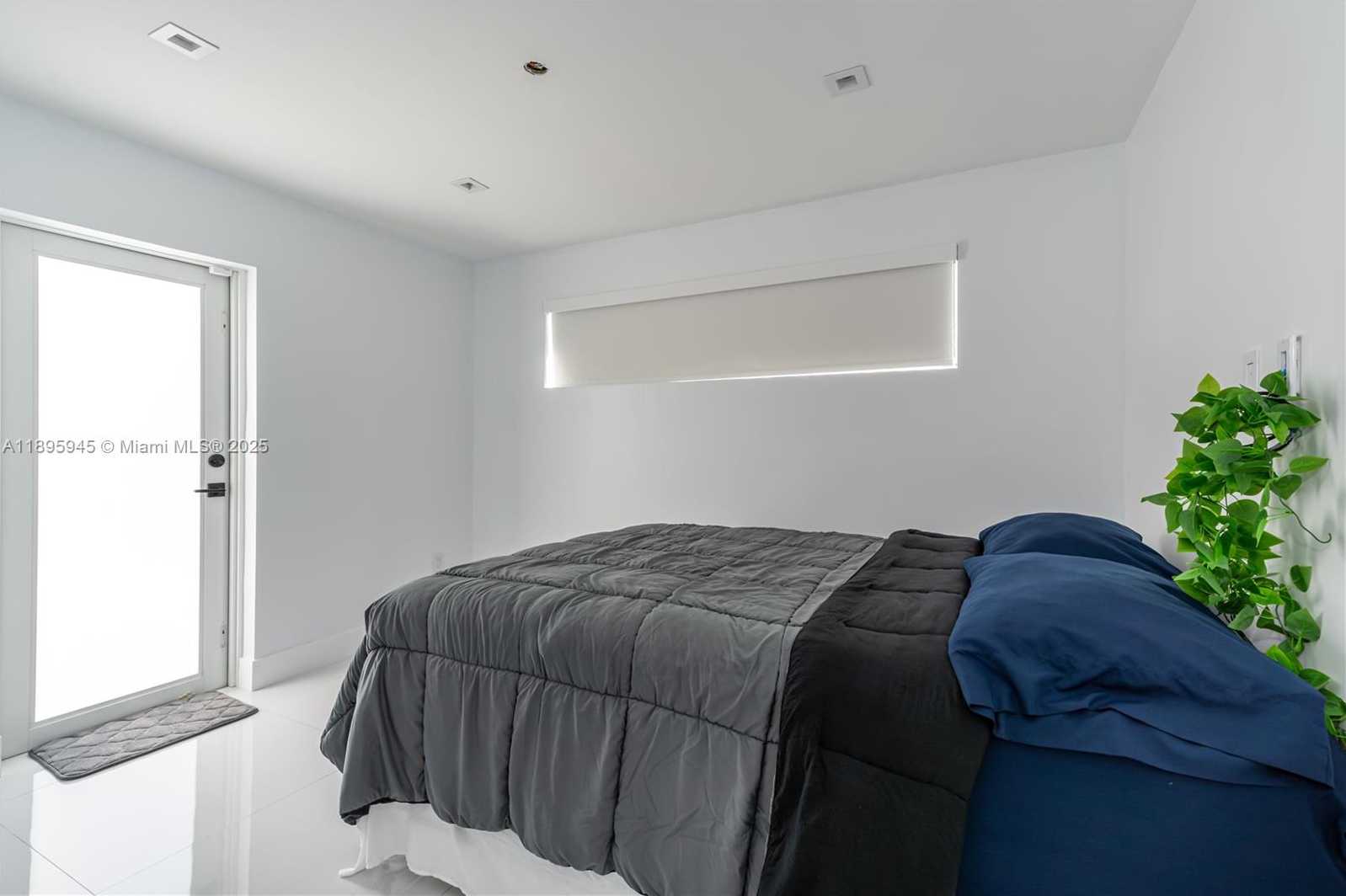 Small Image of 11531 SOUTH WEST 93RD ST, Miami Number 30
