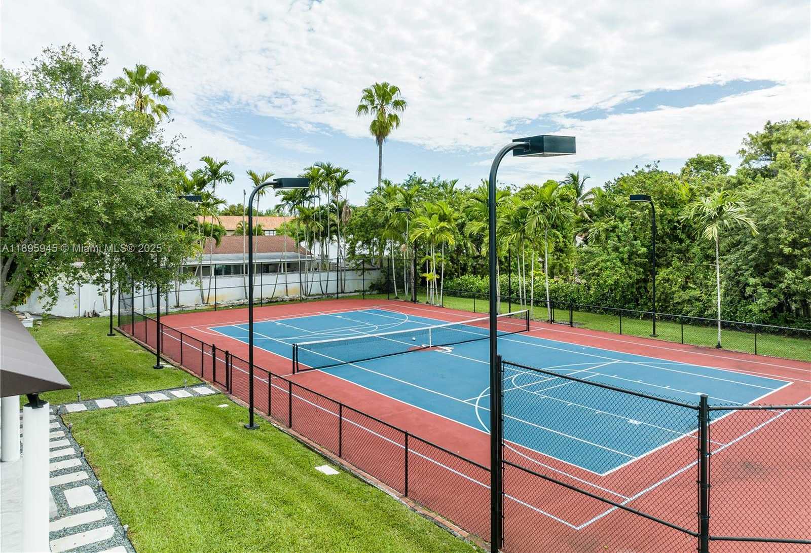 Small Image of 11531 SOUTH WEST 93RD ST, Miami Number 41