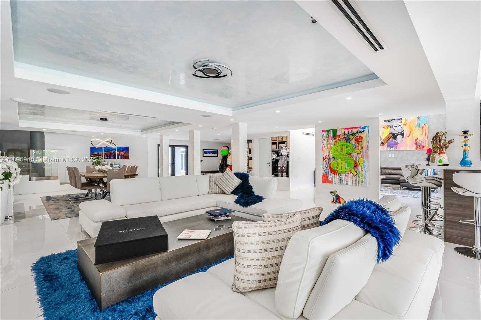 Small Image of 11531 SOUTH WEST 93RD ST, Miami Number 7