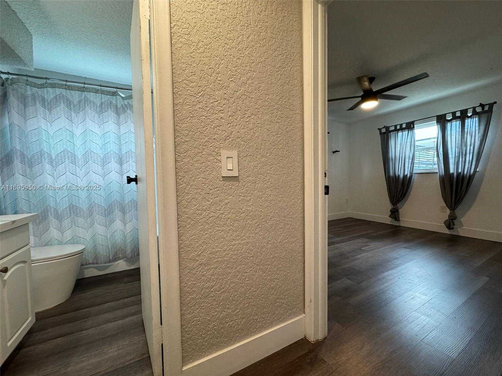 Small Image of 2631 NORTH WEST 94TH AVE, Sunrise Number 16