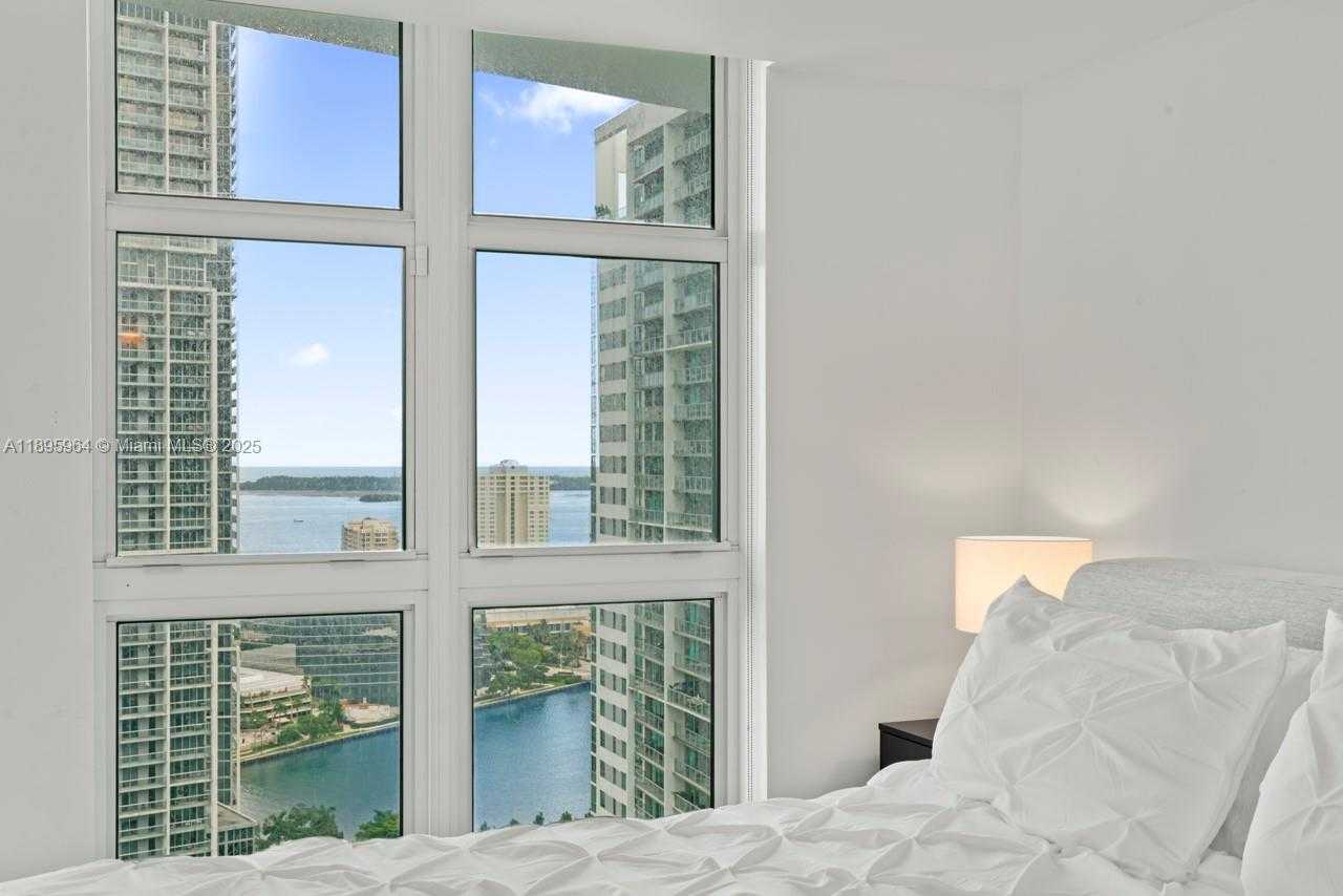 Small Image of 41 SOUTH EAST 5TH ST #1901, Miami Number 18