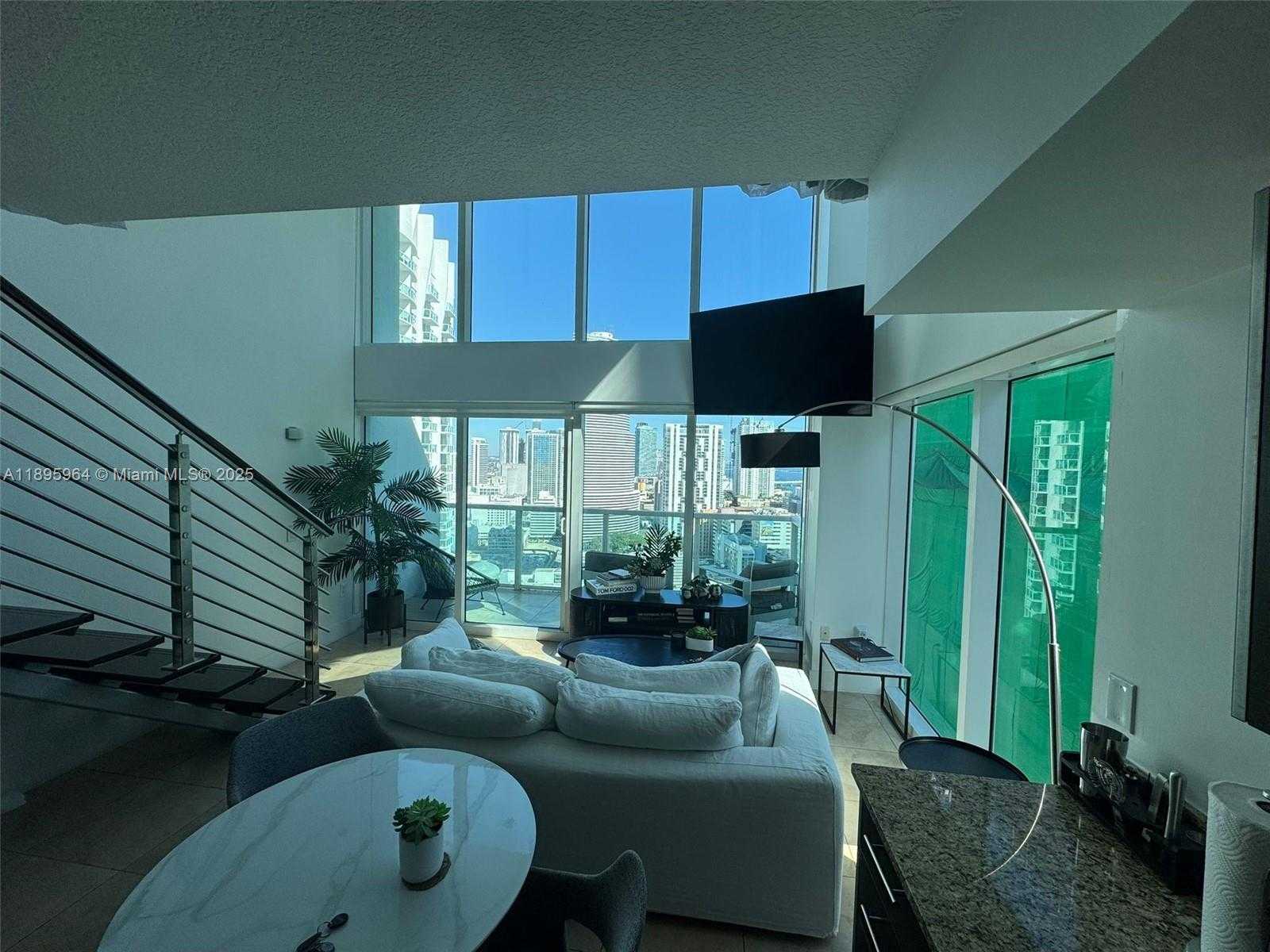 Small Image of 41 SOUTH EAST 5TH ST #1901, Miami Number 26