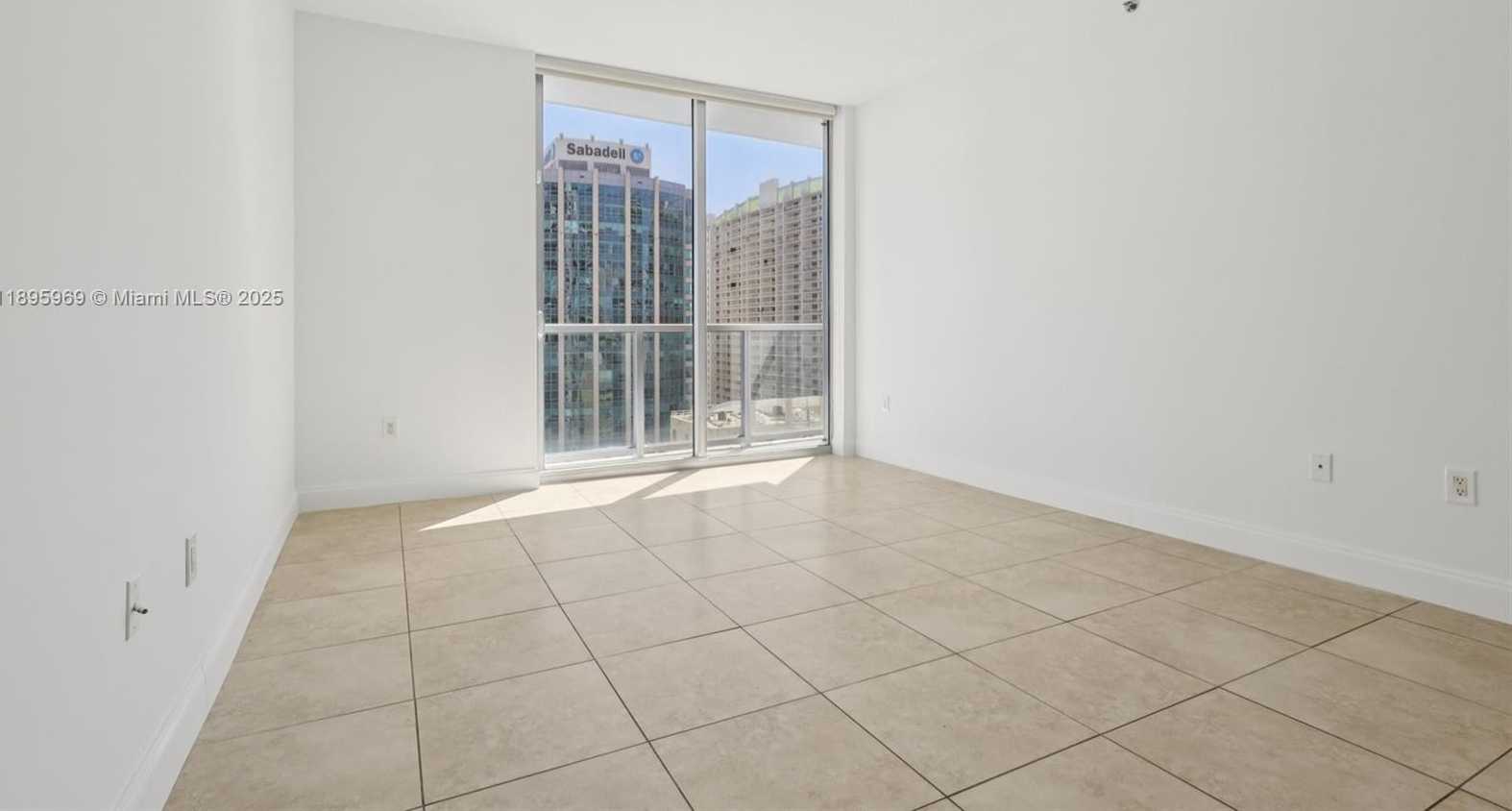 Small Image of 1060 BRICKELL AVE #2607, Miami Number 13