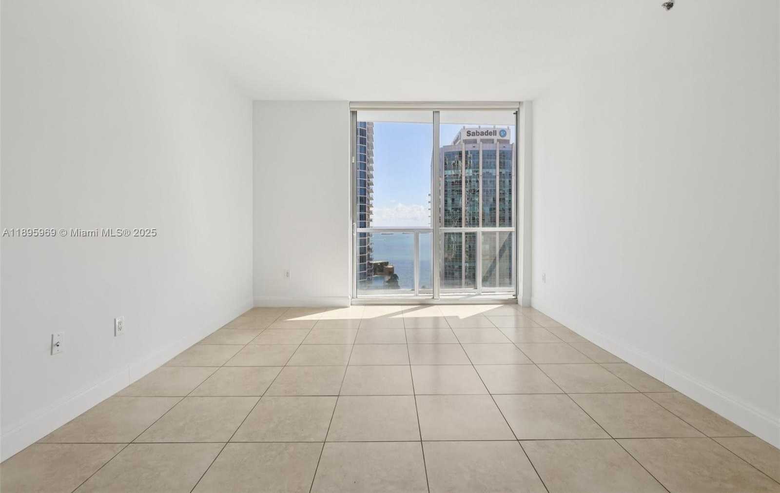 Small Image of 1060 BRICKELL AVE #2607, Miami Number 15