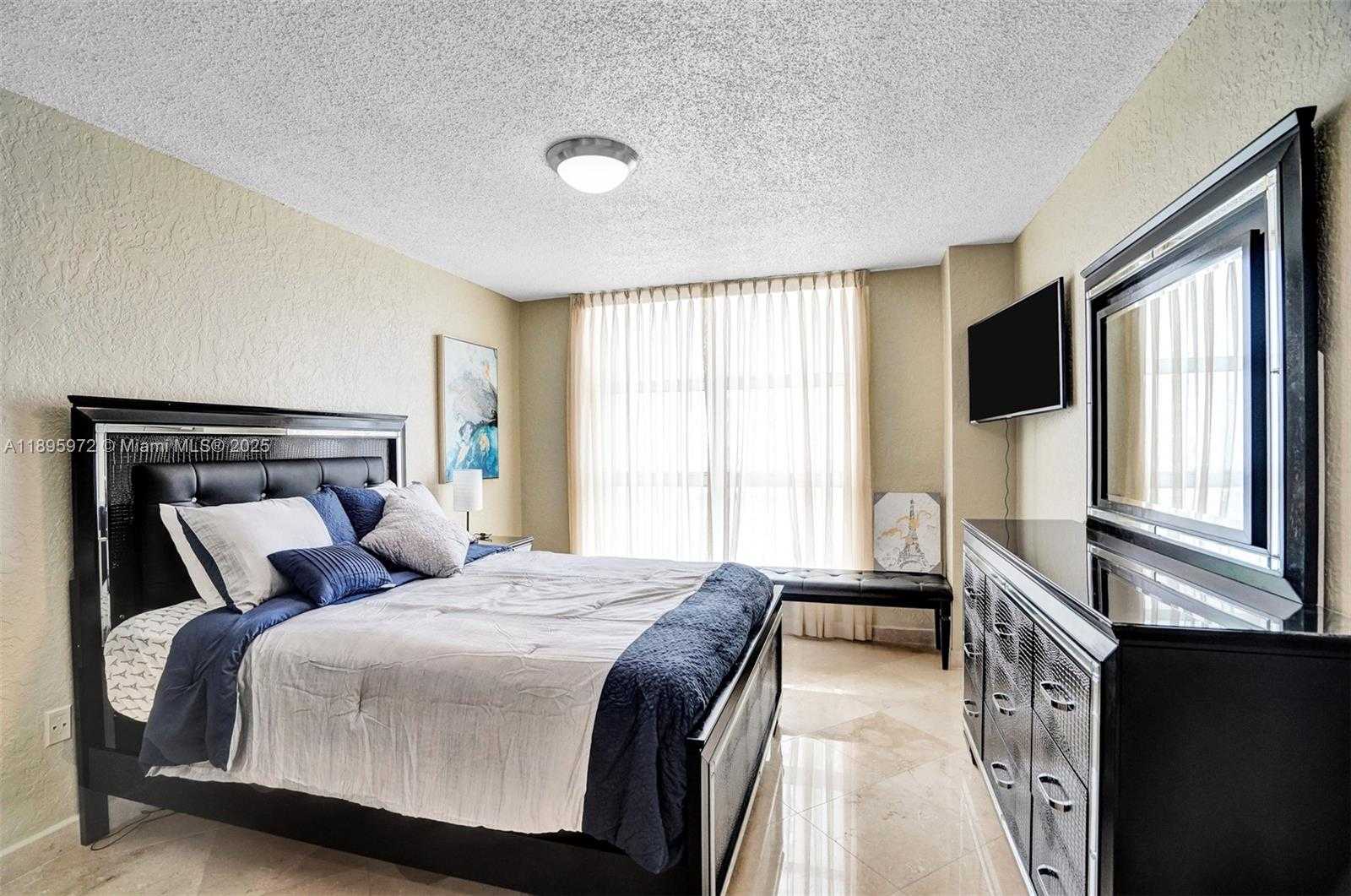 Small Image of 16711 COLLINS AVE #1208, Sunny Isles Beach Number 22