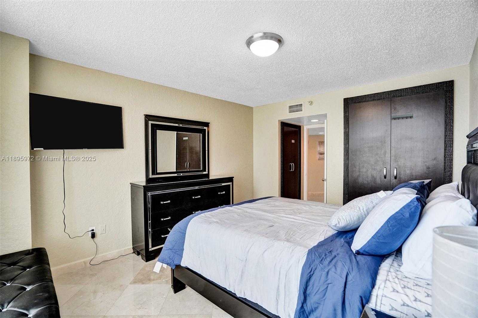 Small Image of 16711 COLLINS AVE #1208, Sunny Isles Beach Number 24
