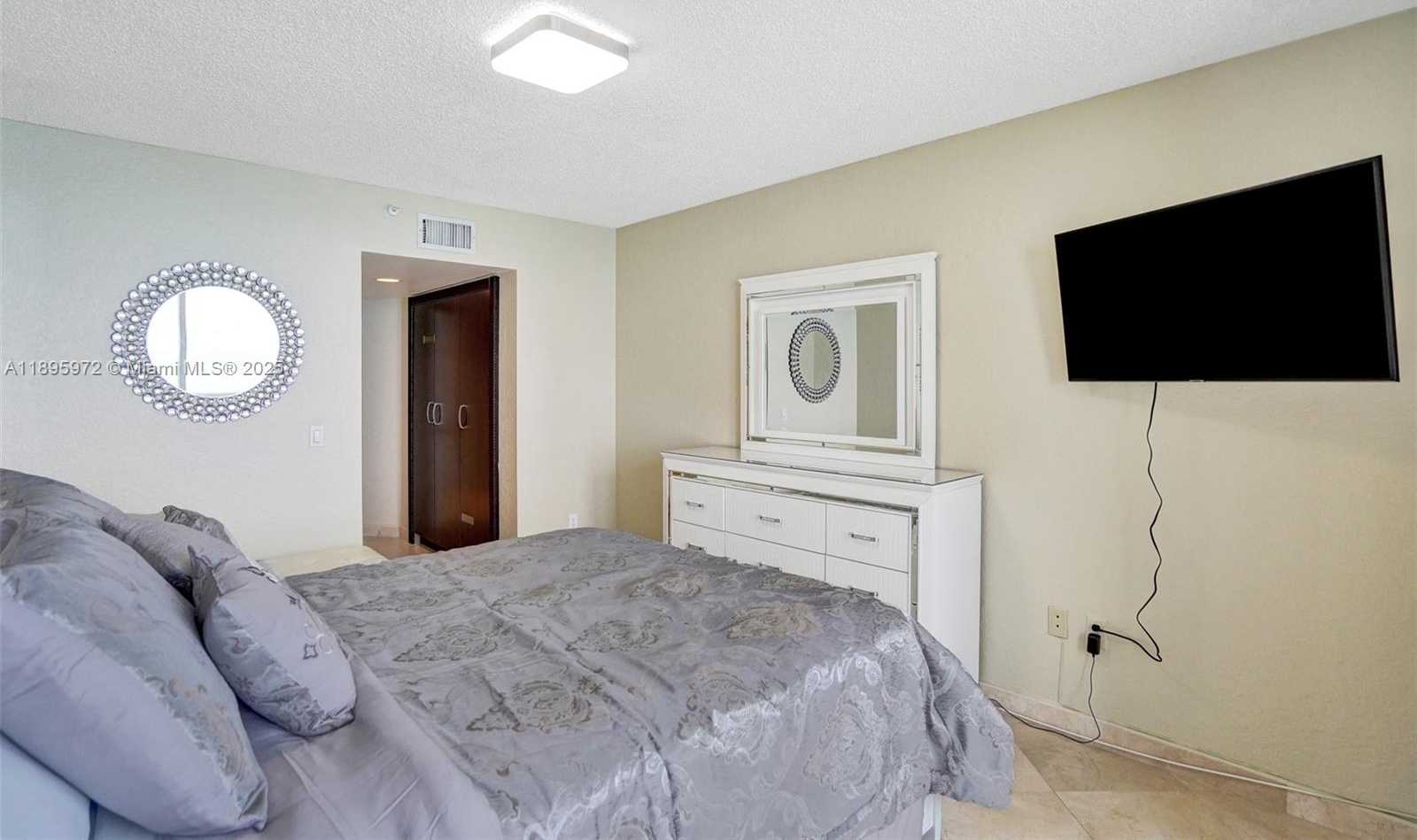 Small Image of 16711 COLLINS AVE #1208, Sunny Isles Beach Number 30