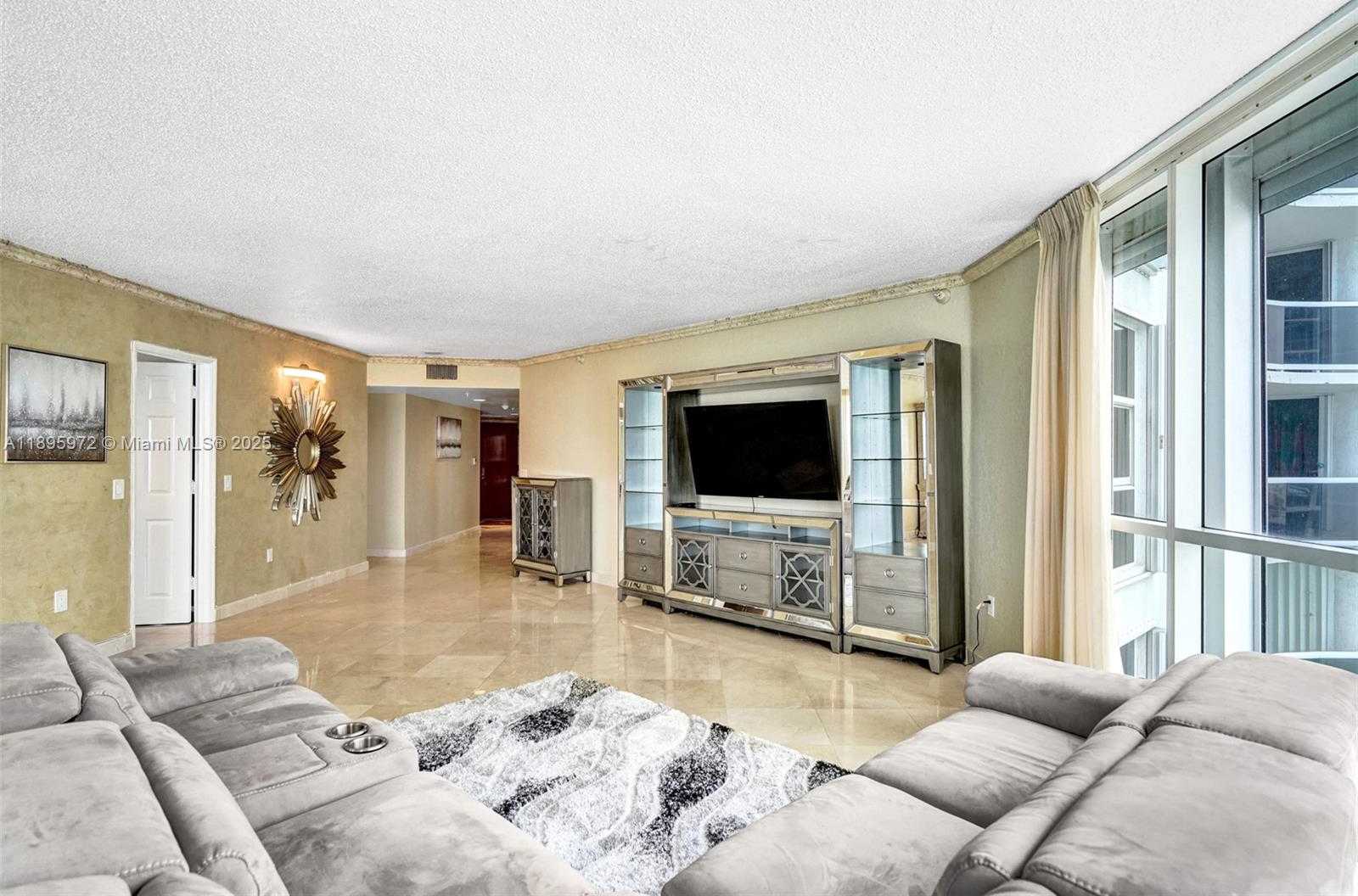 Small Image of 16711 COLLINS AVE #1208, Sunny Isles Beach Number 5