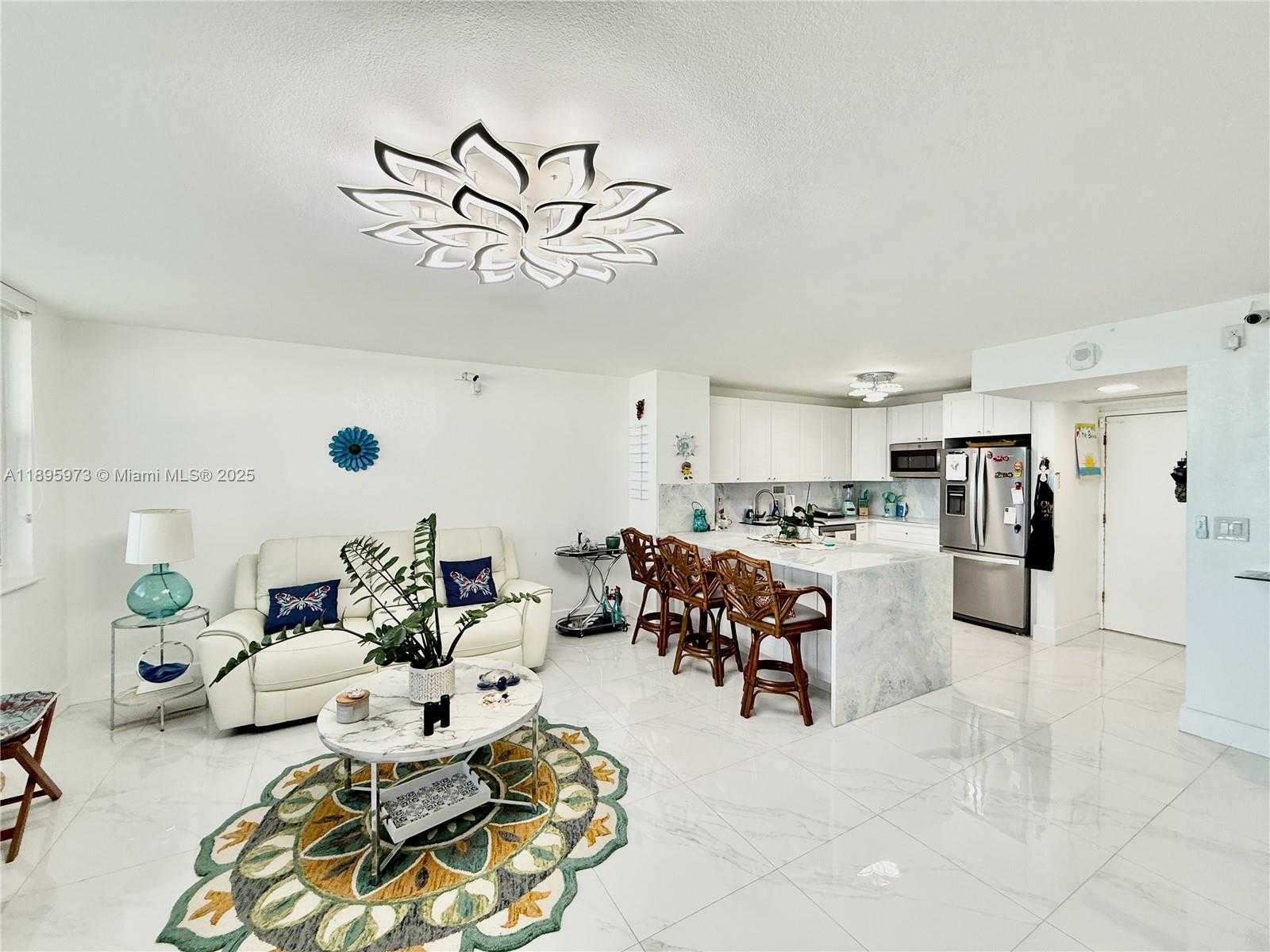 Small Image of 3180 SOUTH OCEAN DR #303, Hallandale Beach Number 6