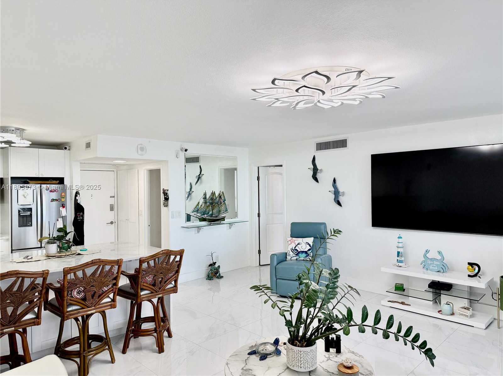 Small Image of 3180 SOUTH OCEAN DR #303, Hallandale Beach Number 9
