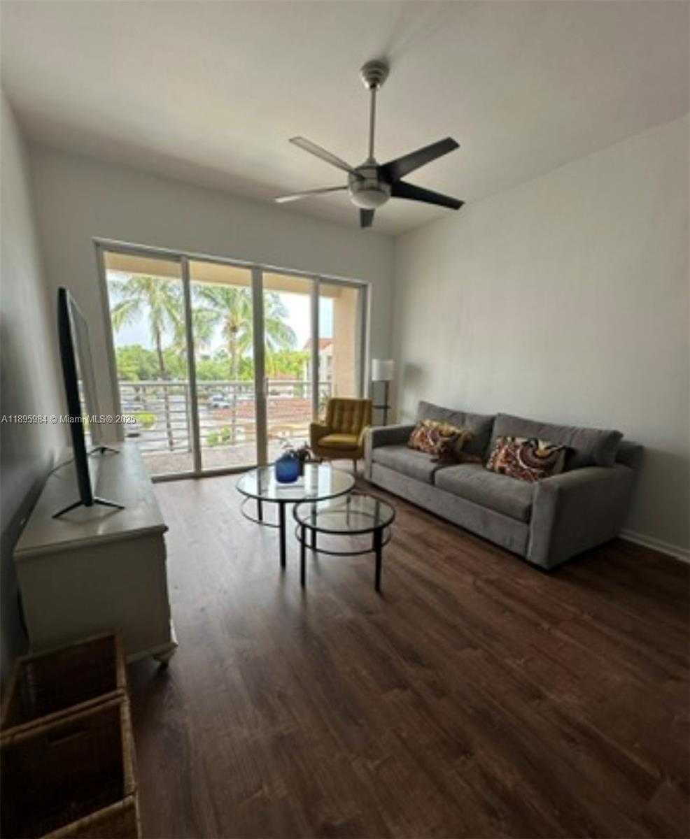 Small Image of 2711 OCEAN CLUB BLVD #307, Hollywood Number 7
