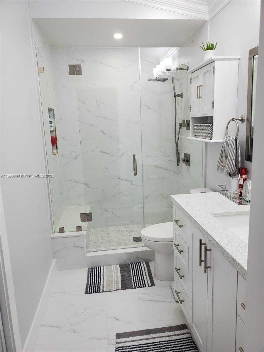 Small Image of 9982 SOUTH WEST 162ND CT, Miami Number 36