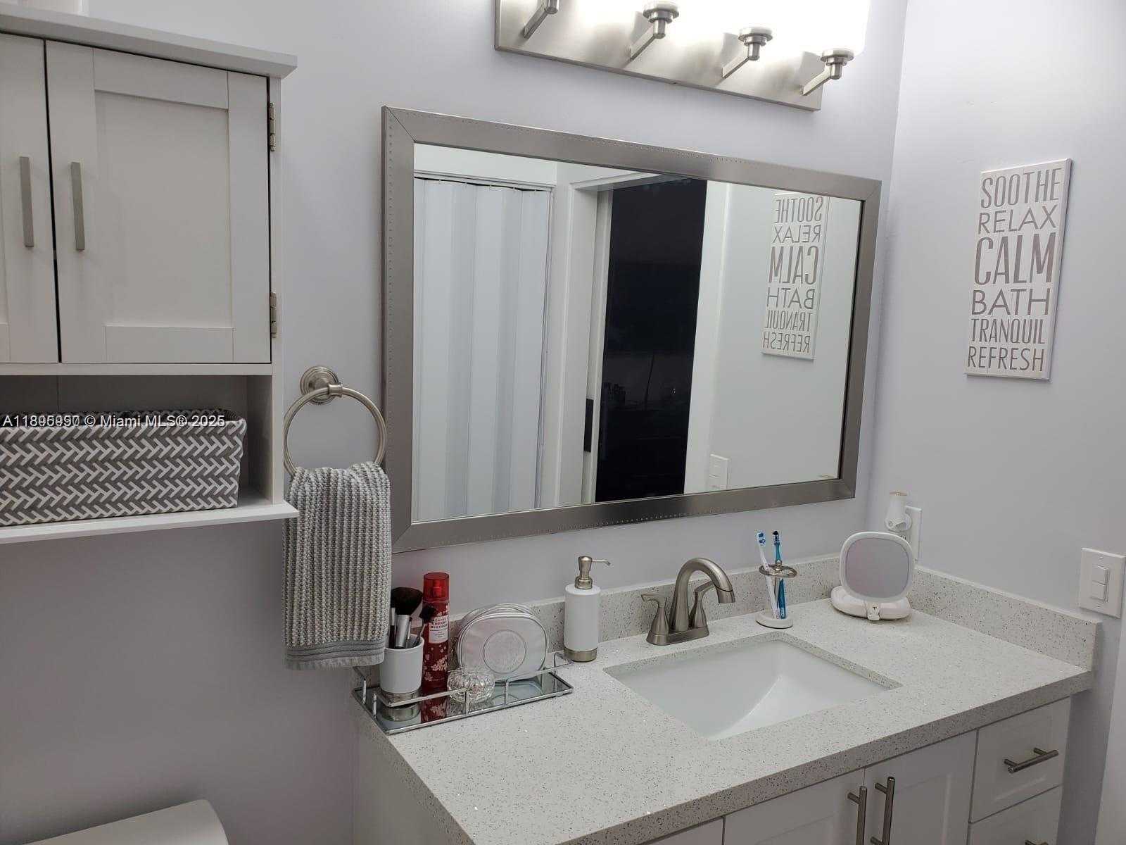 Small Image of 9982 SOUTH WEST 162ND CT, Miami Number 40