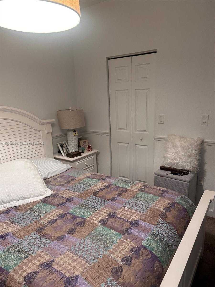 Small Image of 8867 WEST 35TH WAY, Hialeah Number 6