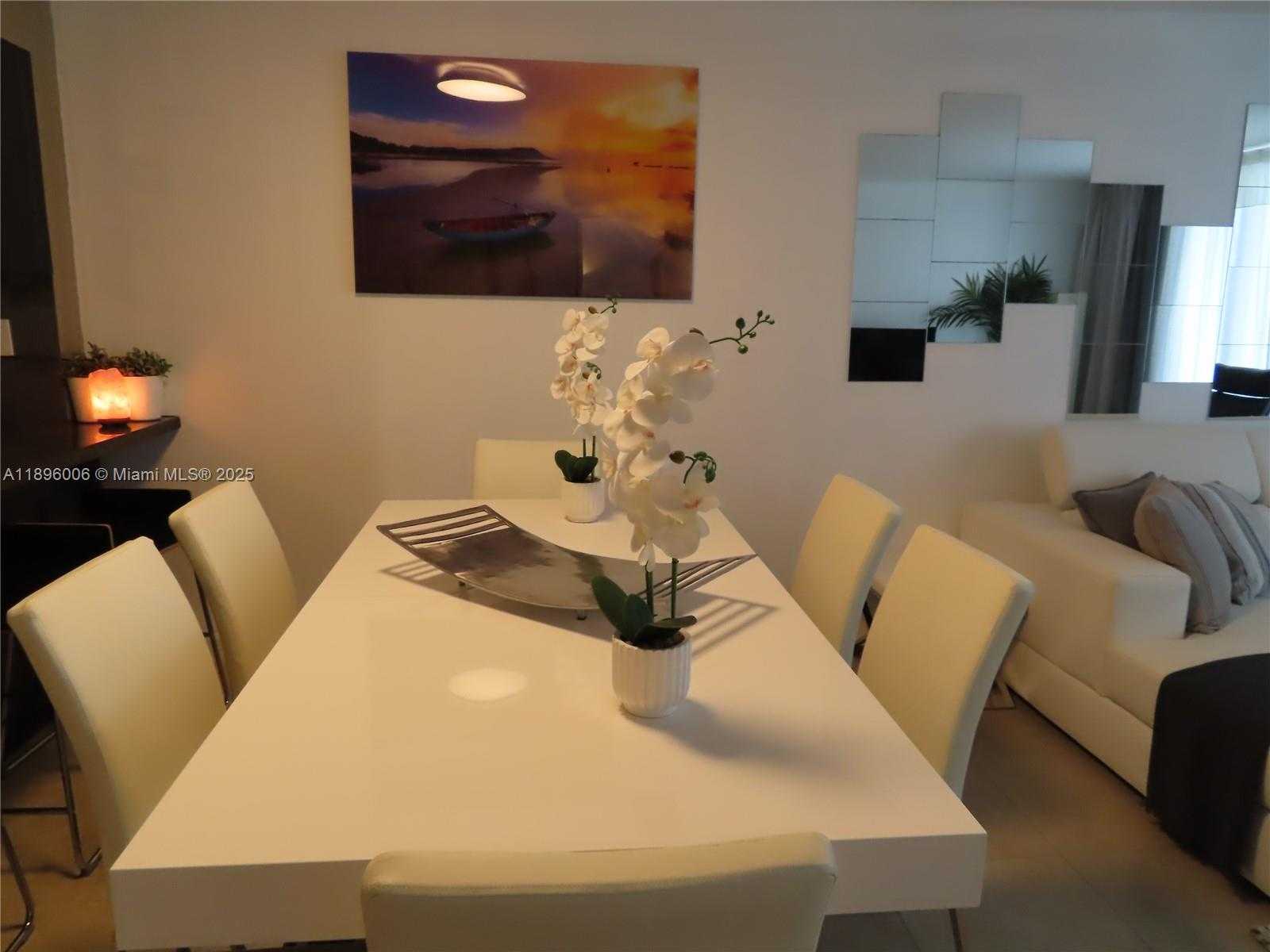 Small Image of 5701 COLLINS AVE #419, Miami Beach Number 24