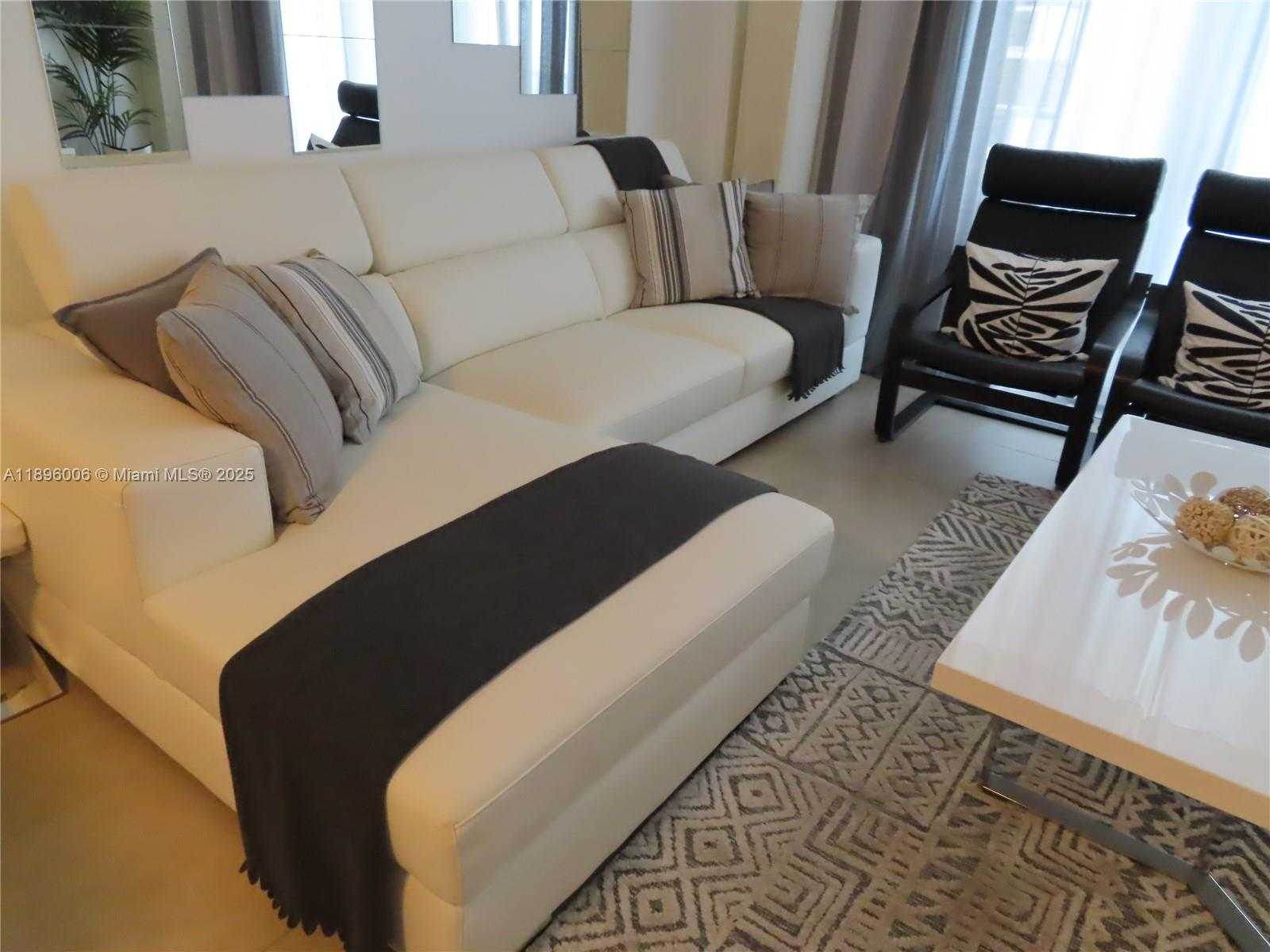 Small Image of 5701 COLLINS AVE #419, Miami Beach Number 6
