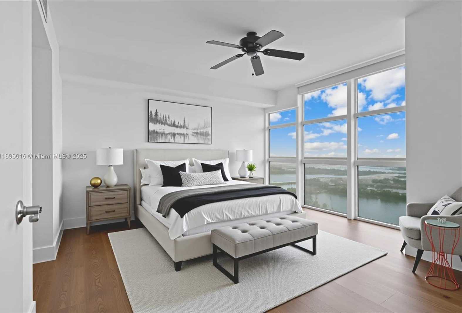 Small Image of 50 BISCAYNE BLVD #4008, Miami Number 5