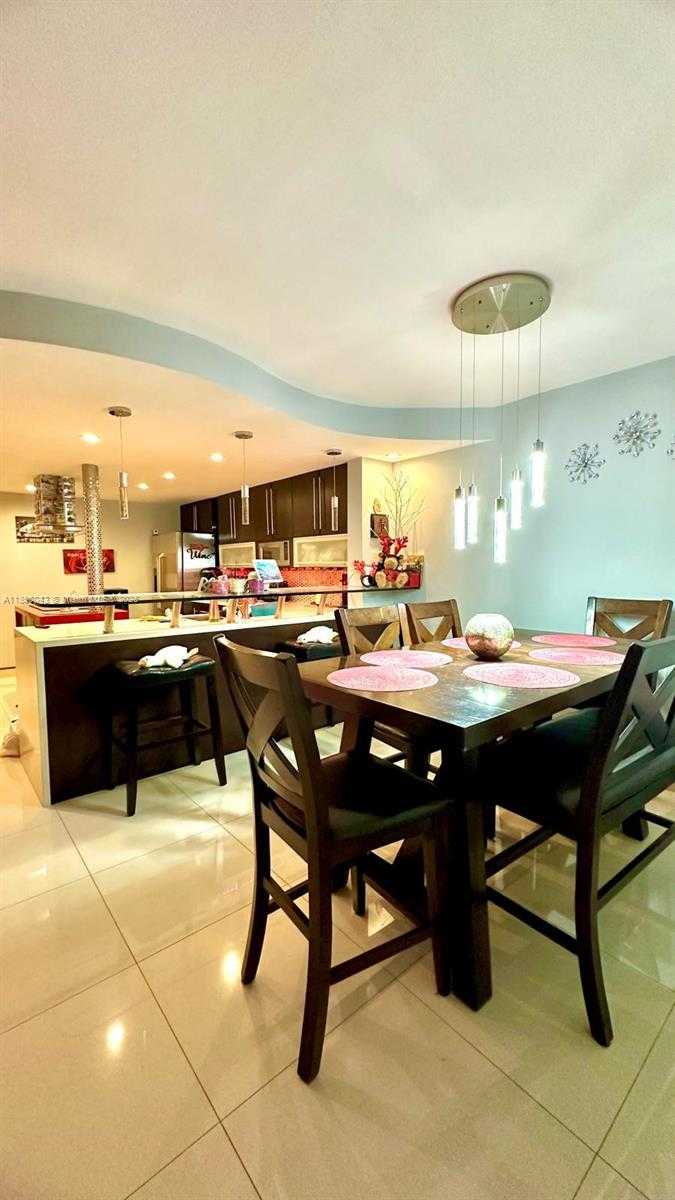 Small Image of 18880 NORTH WEST 57TH AVE #208, Hialeah Number 3