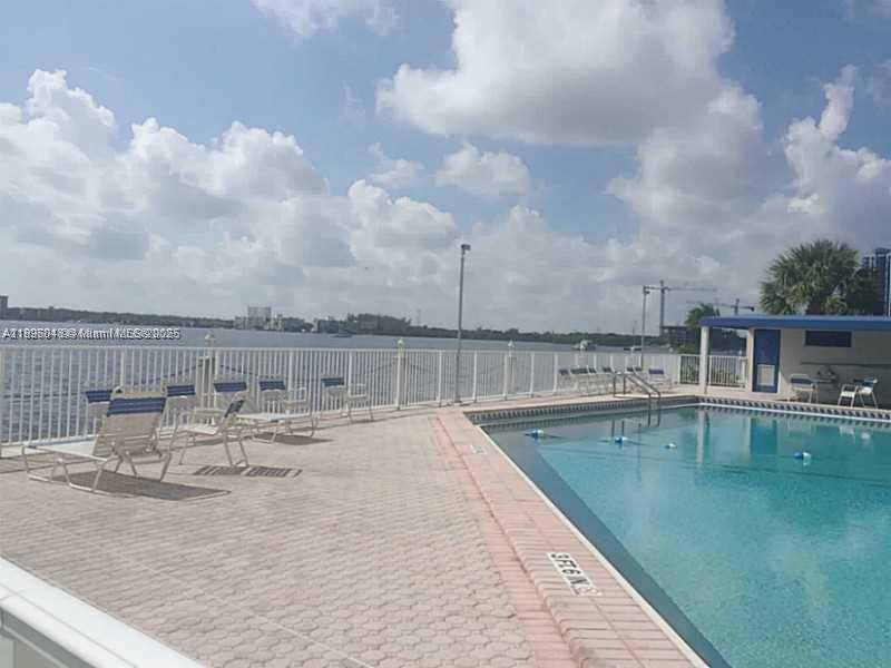 Small Image of 3020 MARCOS DR #S208, Aventura Number 40