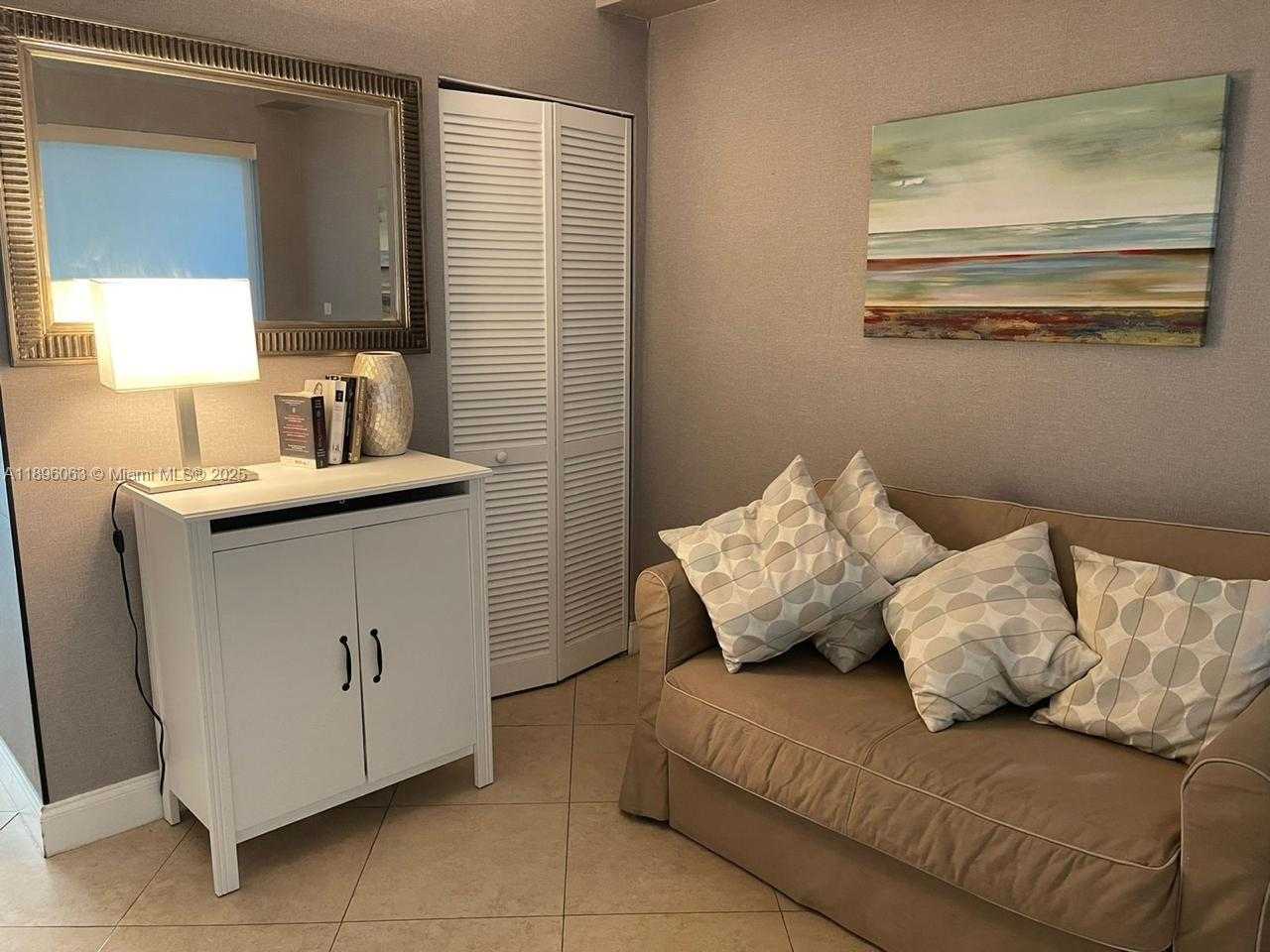 Small Image of 6580 INDIAN CREEK DR #206, Miami Beach Number 36