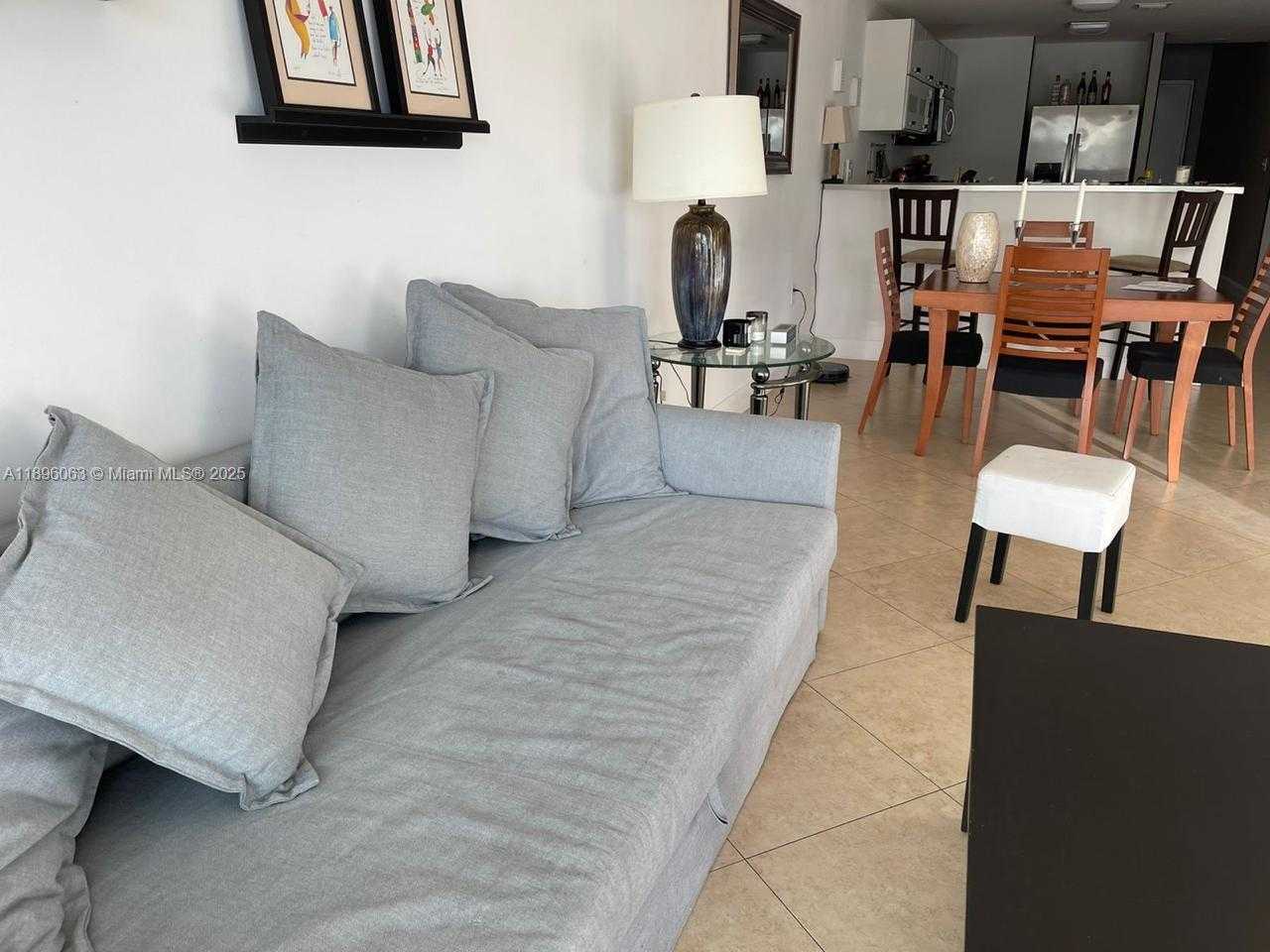 Small Image of 6580 INDIAN CREEK DR #206, Miami Beach Number 7