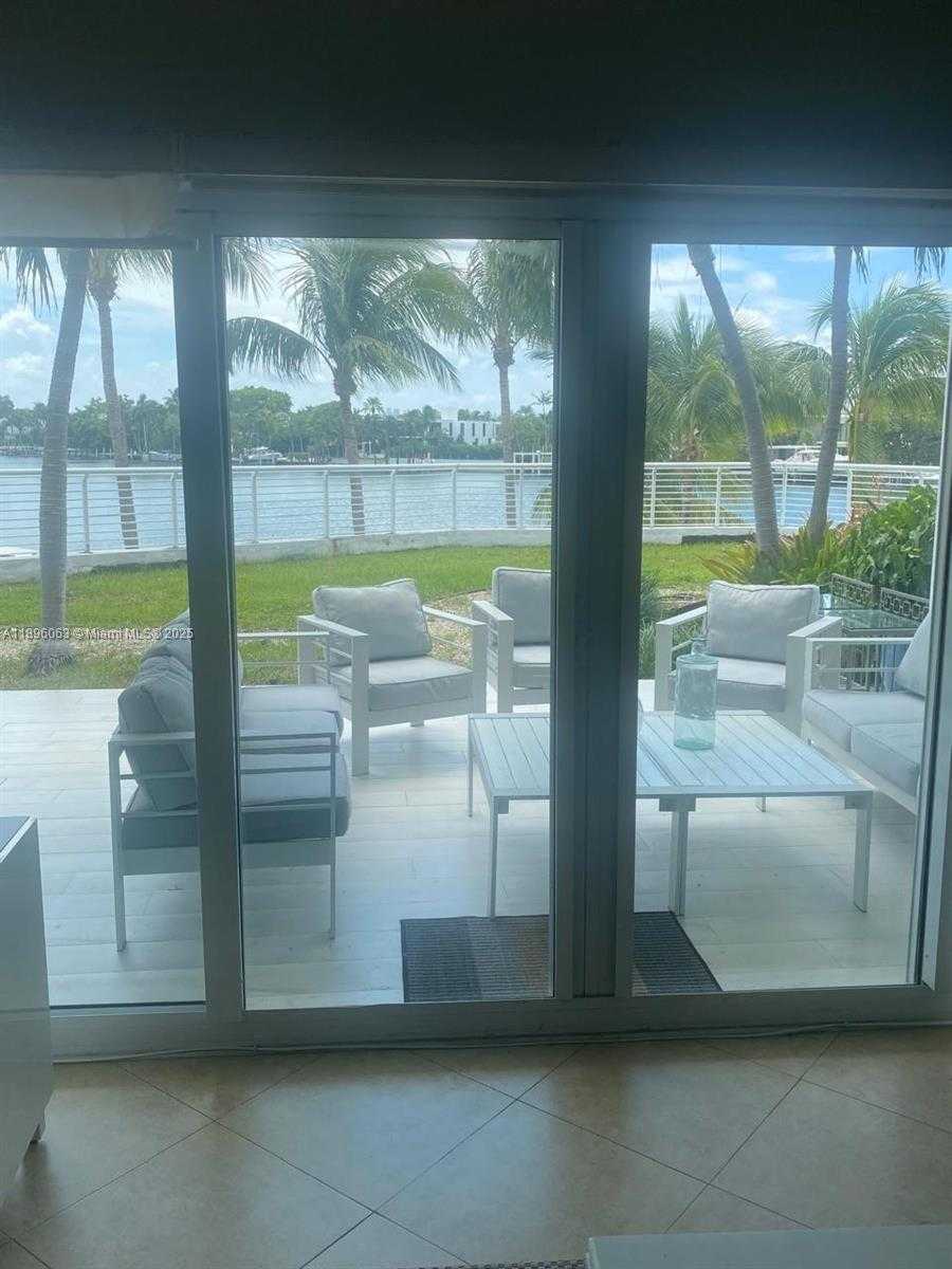 Small Image of 6580 INDIAN CREEK DR #206, Miami Beach Number 8