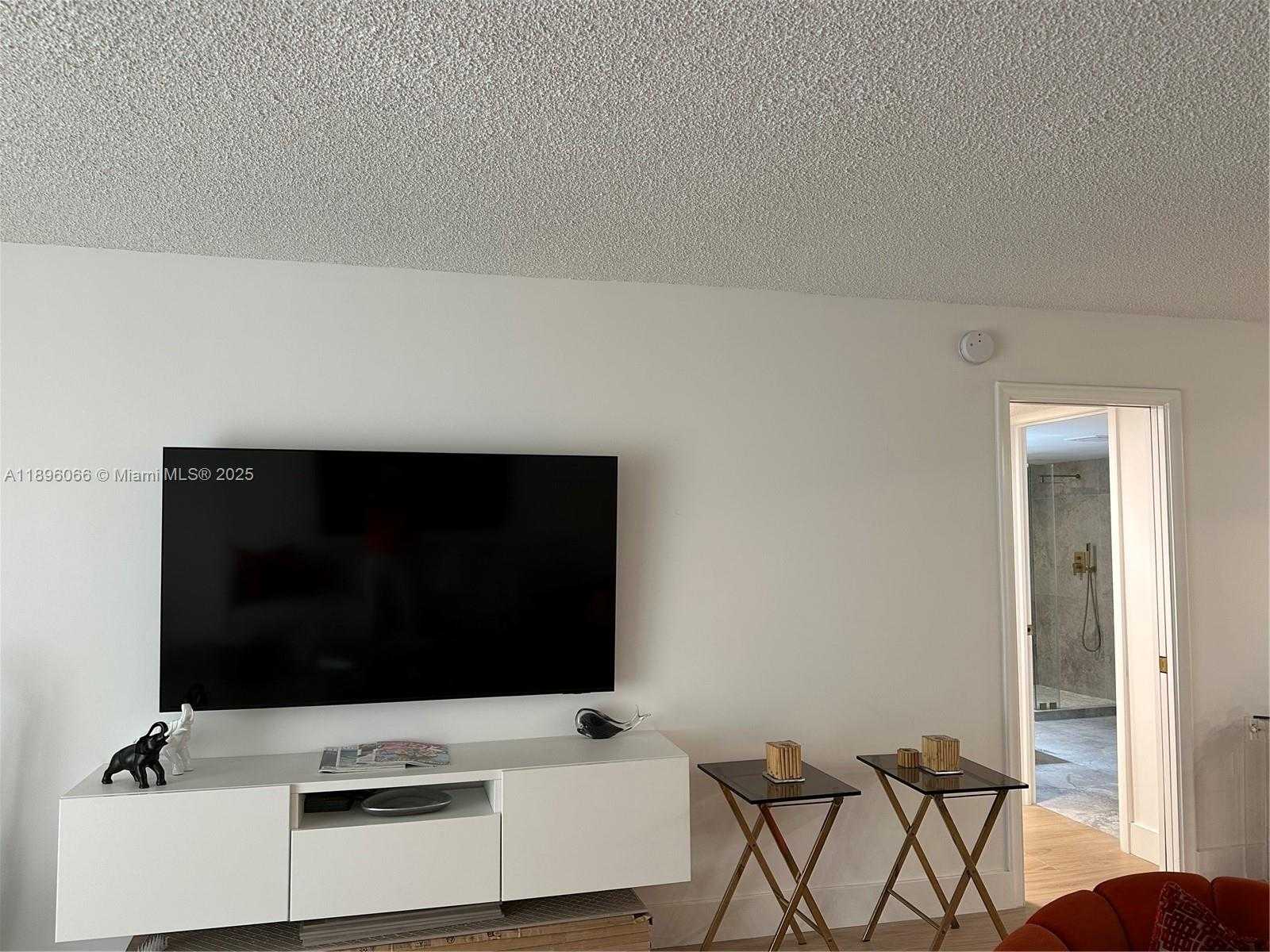 Small Image of 1865 SOUTH OCEAN DR #14N, Hallandale Beach Number 33