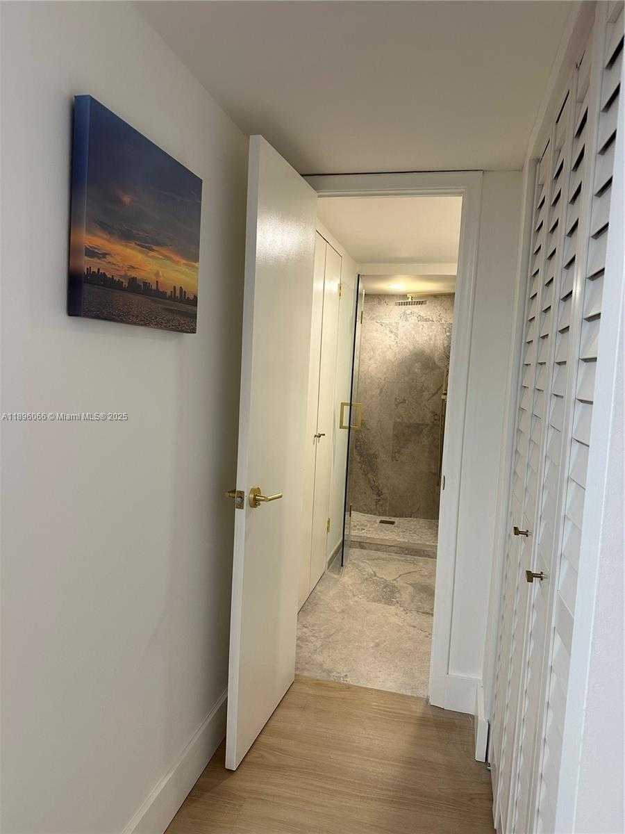 Small Image of 1865 SOUTH OCEAN DR #14N, Hallandale Beach Number 34