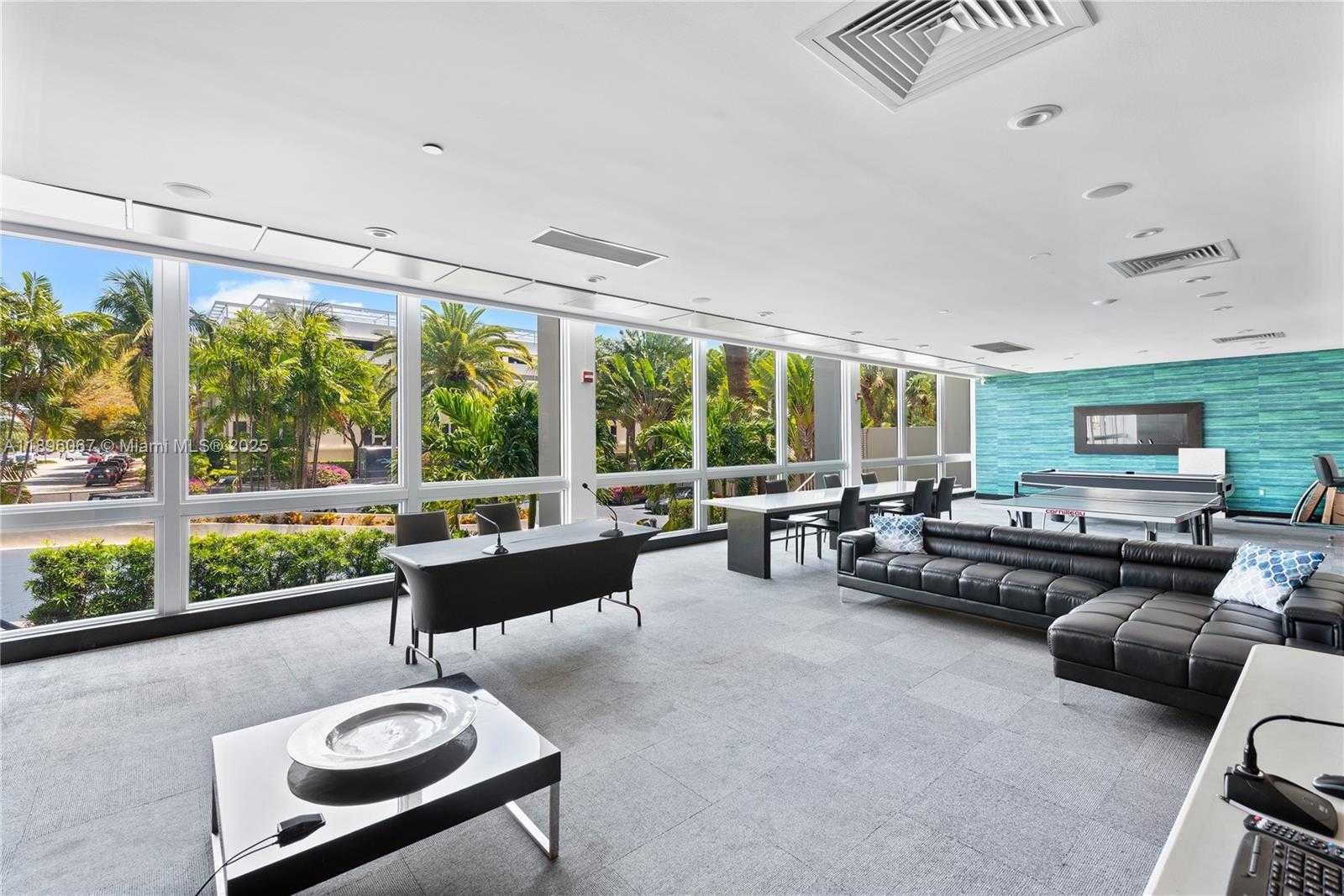 Small Image of 1200 WEST AVE #914, Miami Beach Number 28