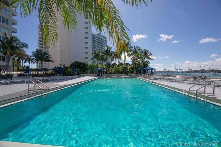 Small Image of 1200 WEST AVE #914, Miami Beach Number 3