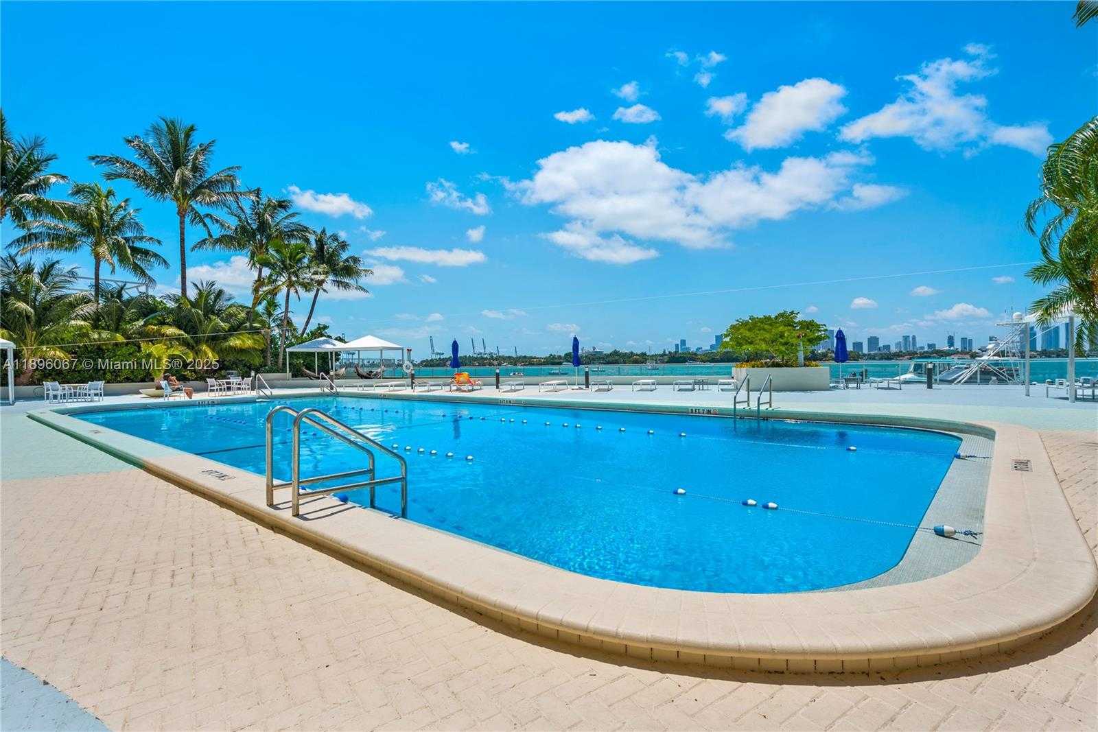 Small Image of 1200 WEST AVE #914, Miami Beach Number 30