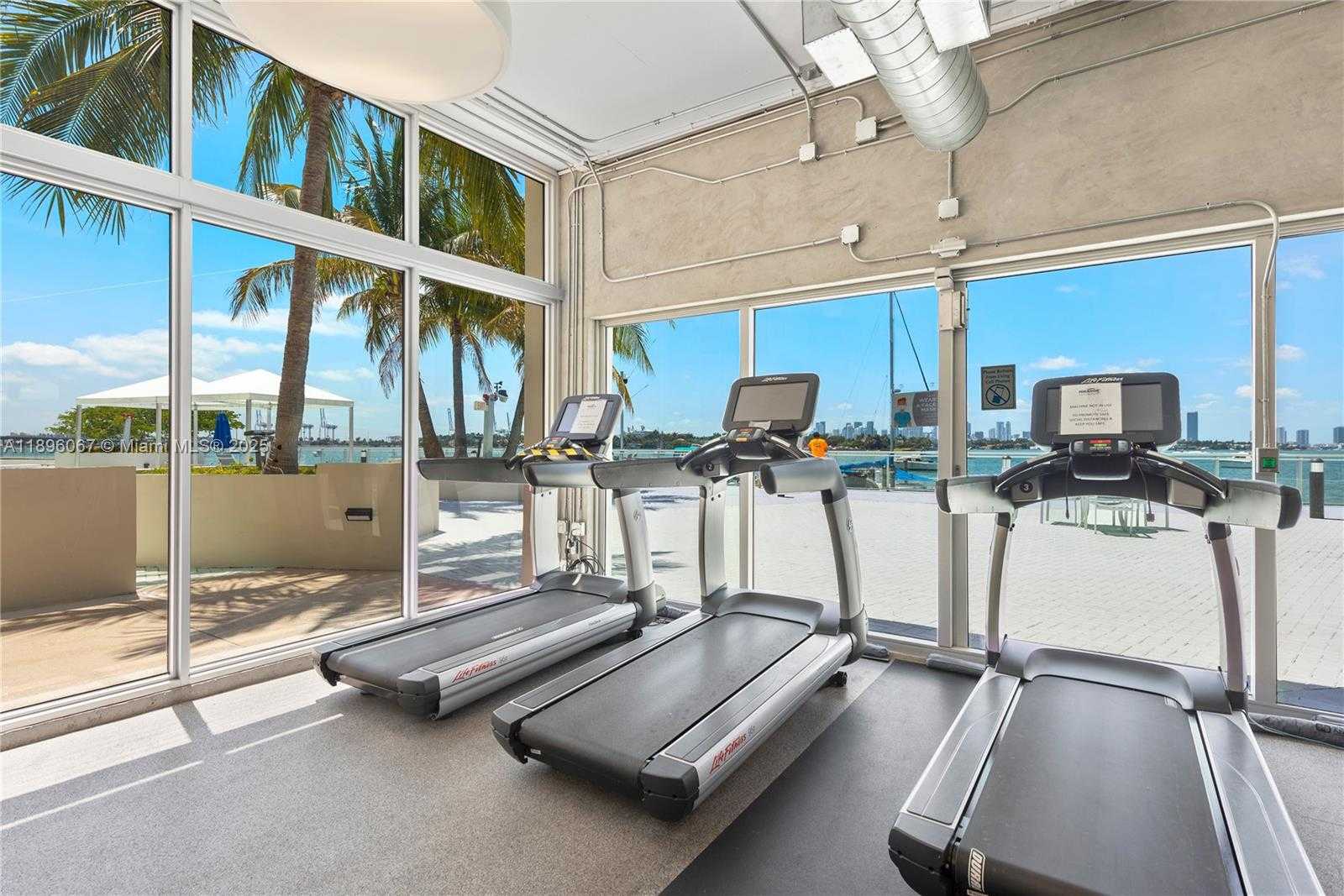 Small Image of 1200 WEST AVE #914, Miami Beach Number 34