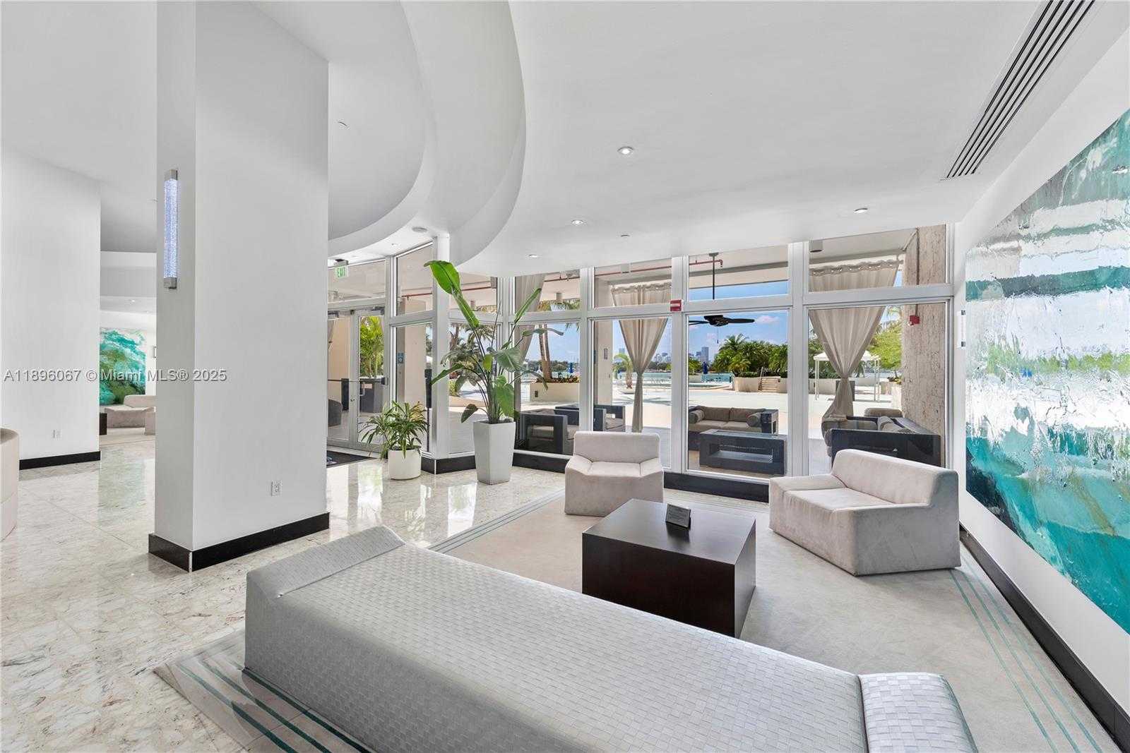 Small Image of 1200 WEST AVE #914, Miami Beach Number 6