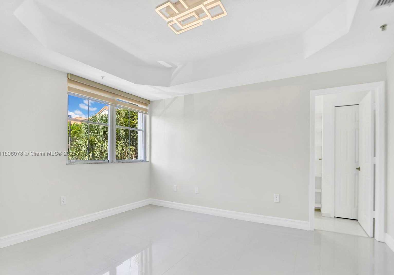 Small Image of 6420 NORTH WEST 114TH AVE #1325, Doral Number 9