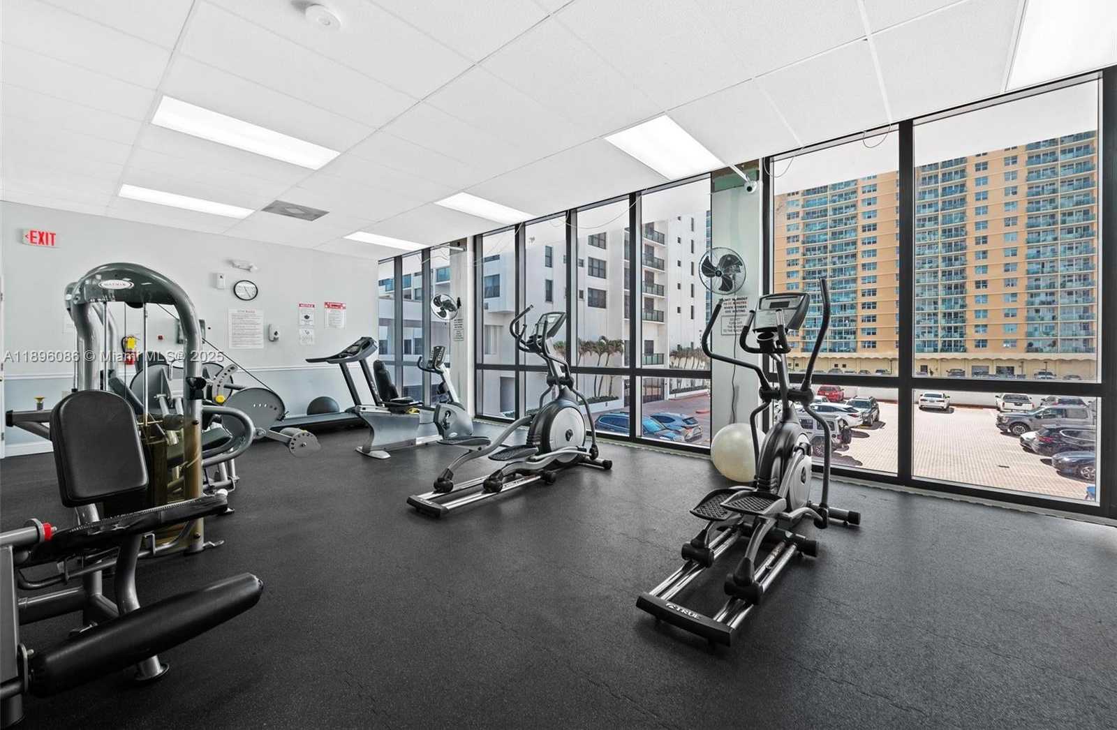 Imagen de Pequeño Objeto