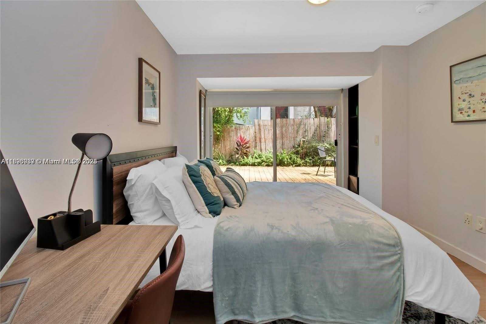Small Image of 833 WEST 39TH ST #5, Miami Beach Number 8