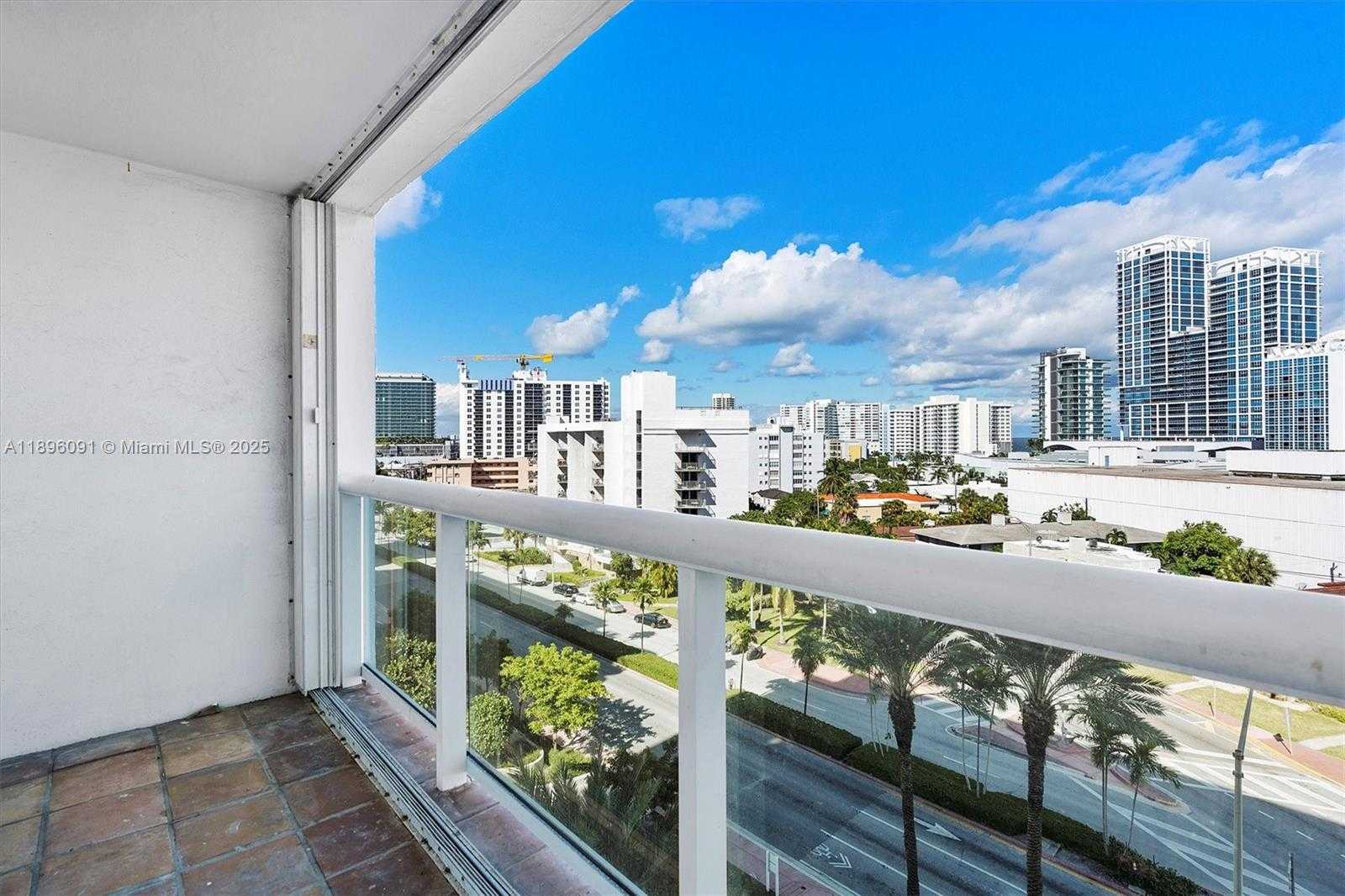 Small Image of 6770 INDIAN CREEK DR #8R, Miami Beach Number 13