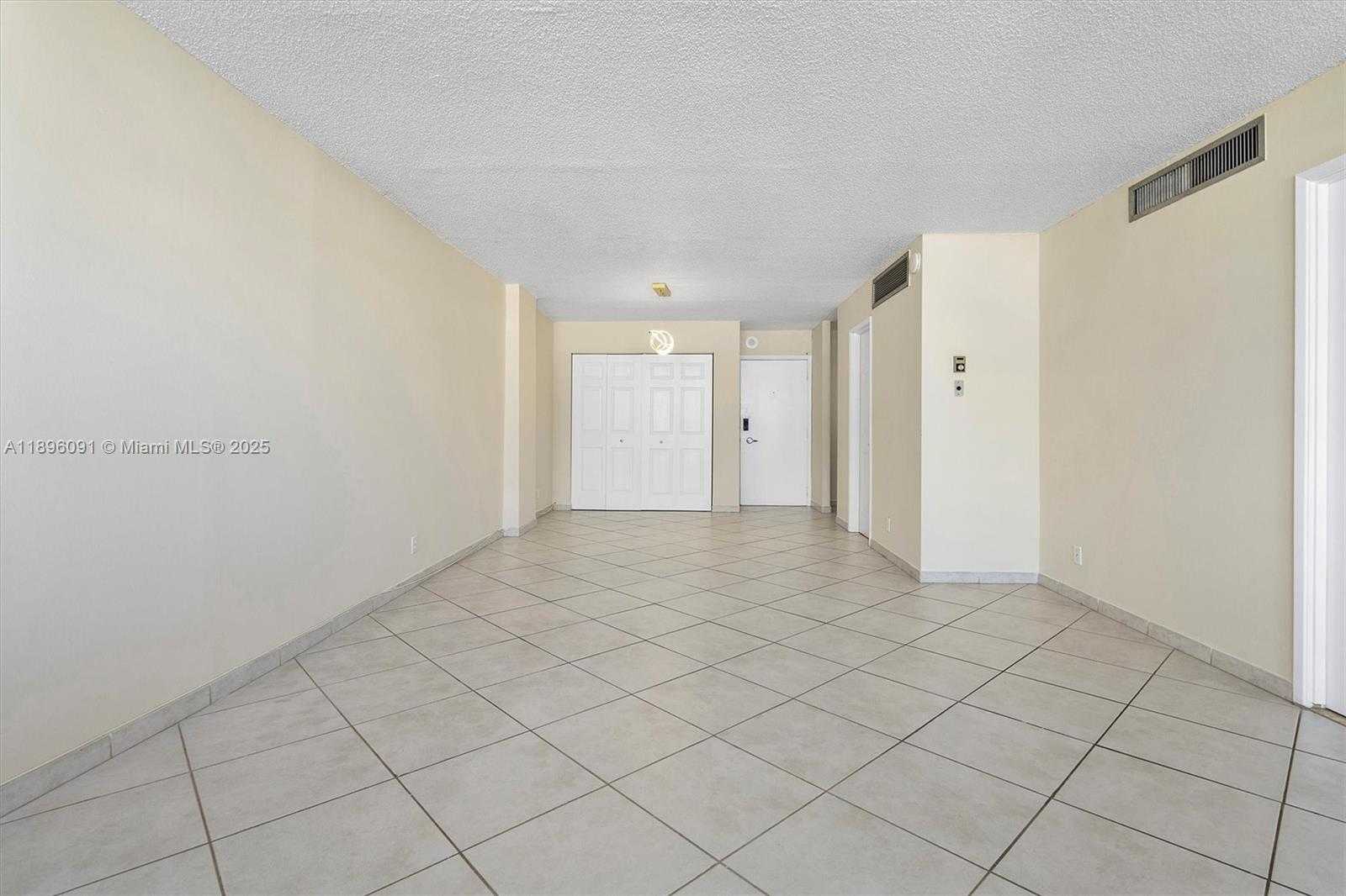Small Image of 6770 INDIAN CREEK DR #8R, Miami Beach Number 5