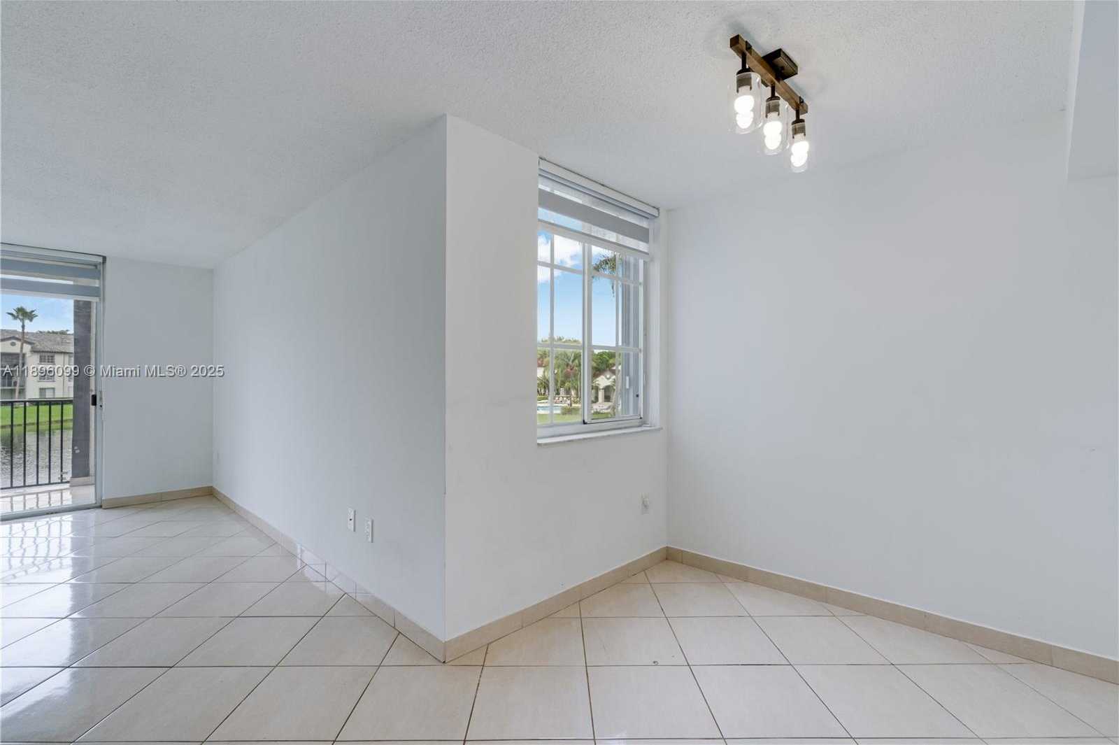 Small Image of 4350 NORTH WEST 107TH AVE #204, Doral Number 10