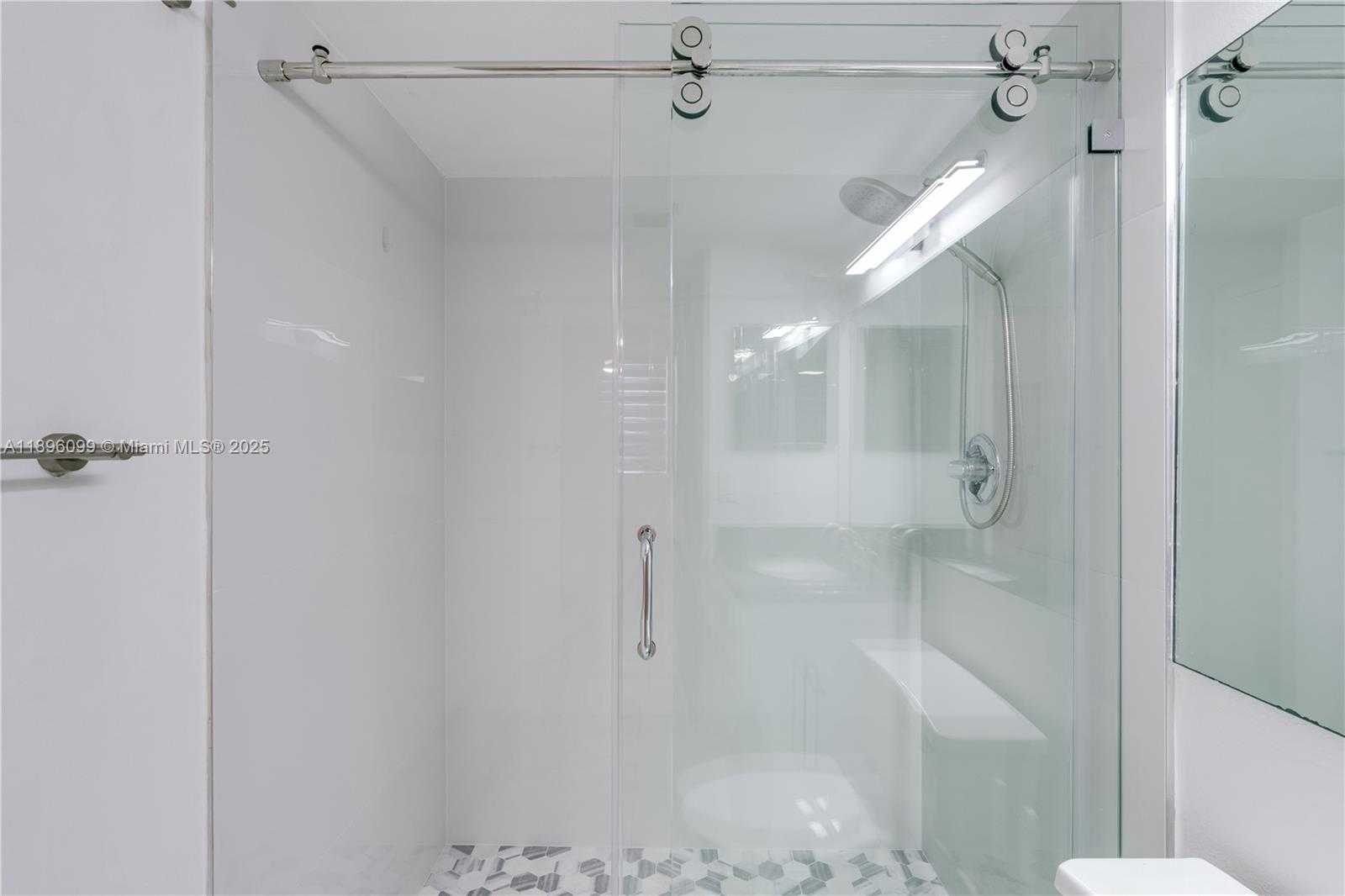 Small Image of 4350 NORTH WEST 107TH AVE #204, Doral Number 16