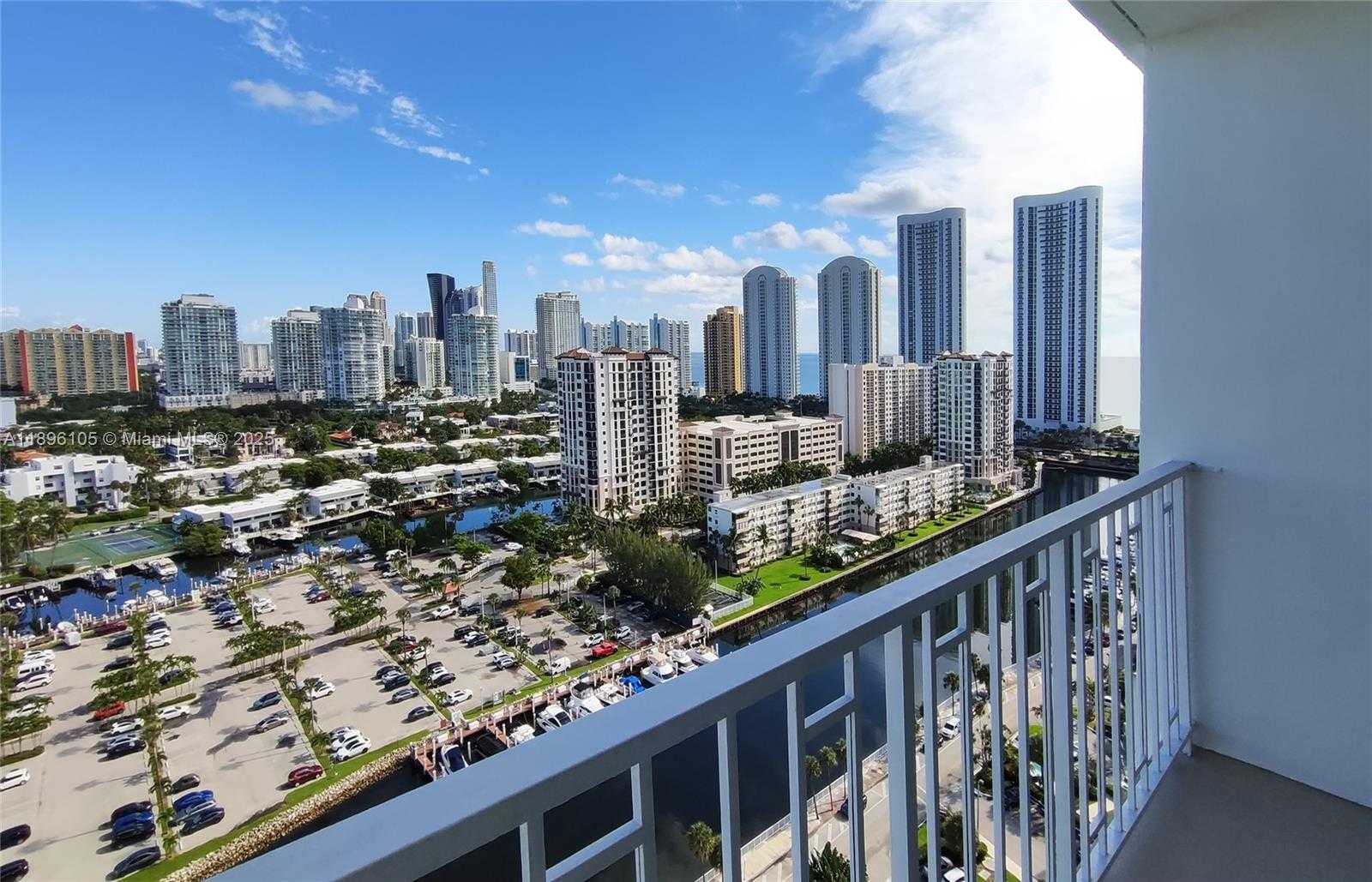 Small Image of 500 BAYVIEW DR #2127, Sunny Isles Beach Number 12