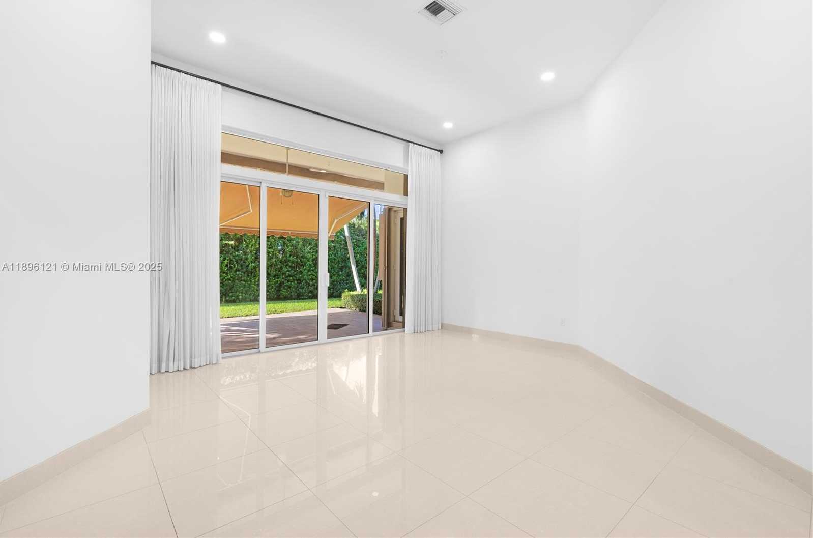 Small Image of 8464 SOUTH WEST 138TH ST, Palmetto Bay Number 11