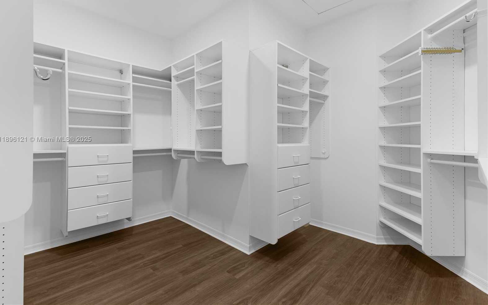 Small Image of 8464 SOUTH WEST 138TH ST, Palmetto Bay Number 23