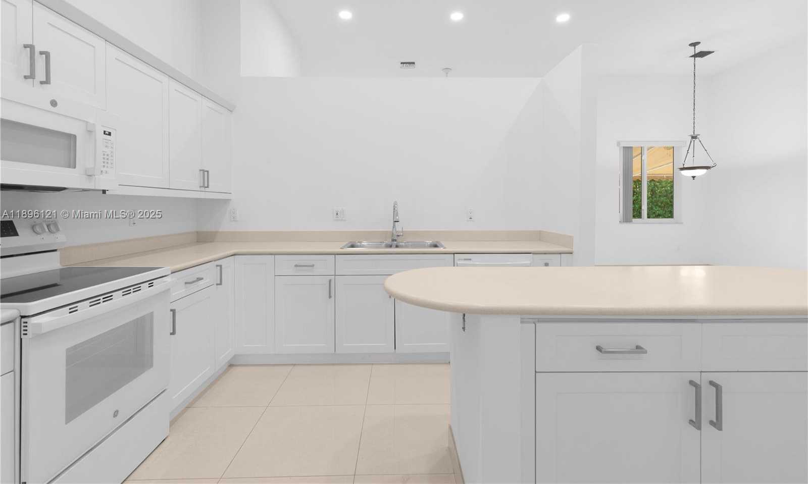 Small Image of 8464 SOUTH WEST 138TH ST, Palmetto Bay Number 30
