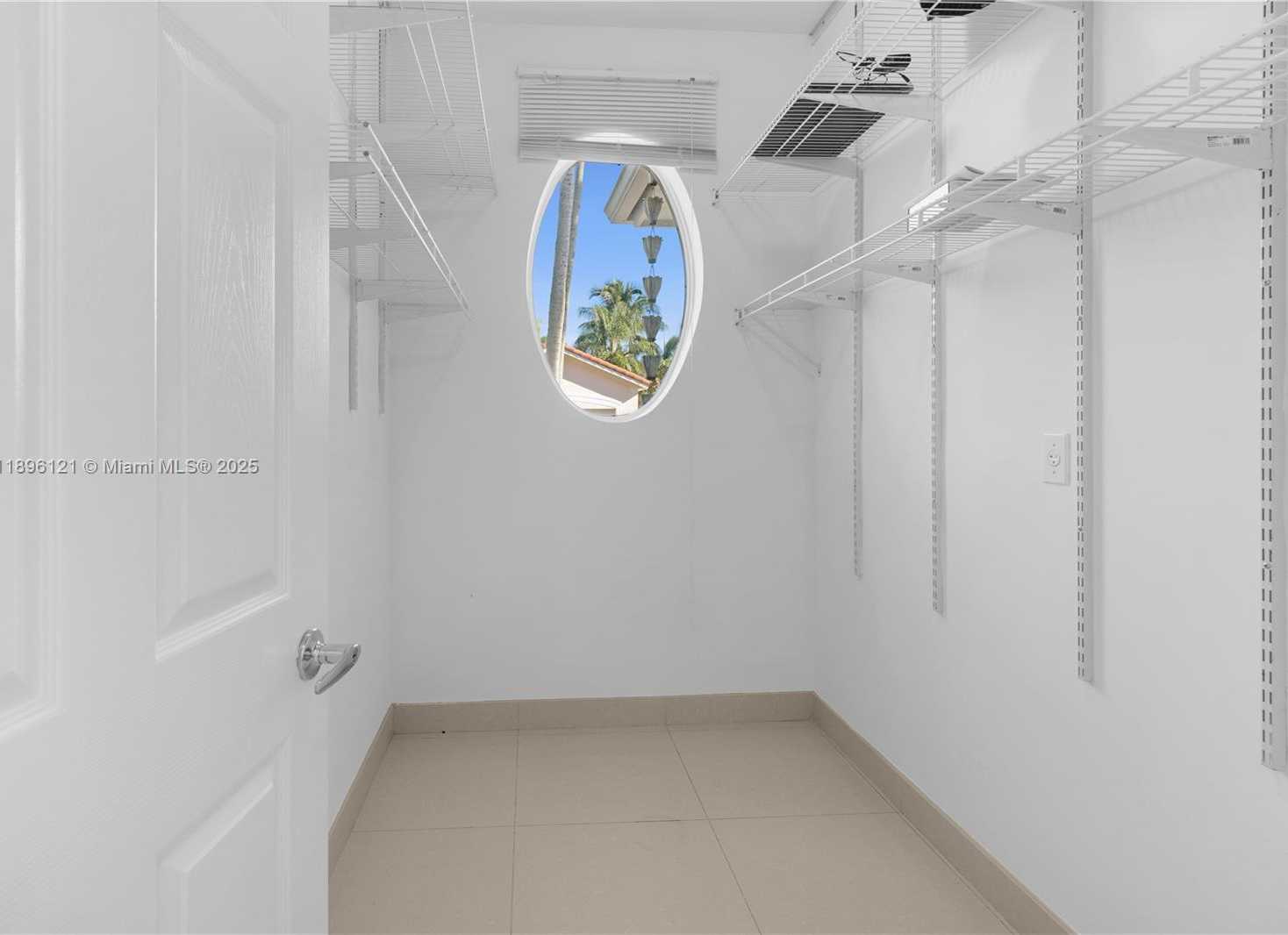 Small Image of 8464 SOUTH WEST 138TH ST, Palmetto Bay Number 4