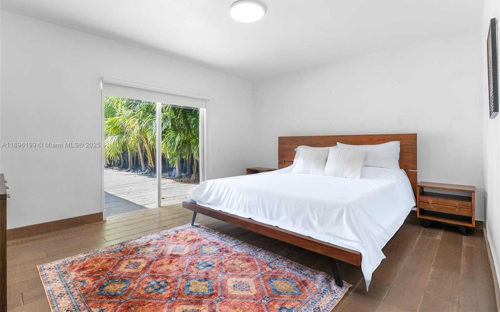 Small Image of 8220 HAWTHORNE AVE, Miami Beach Number 22